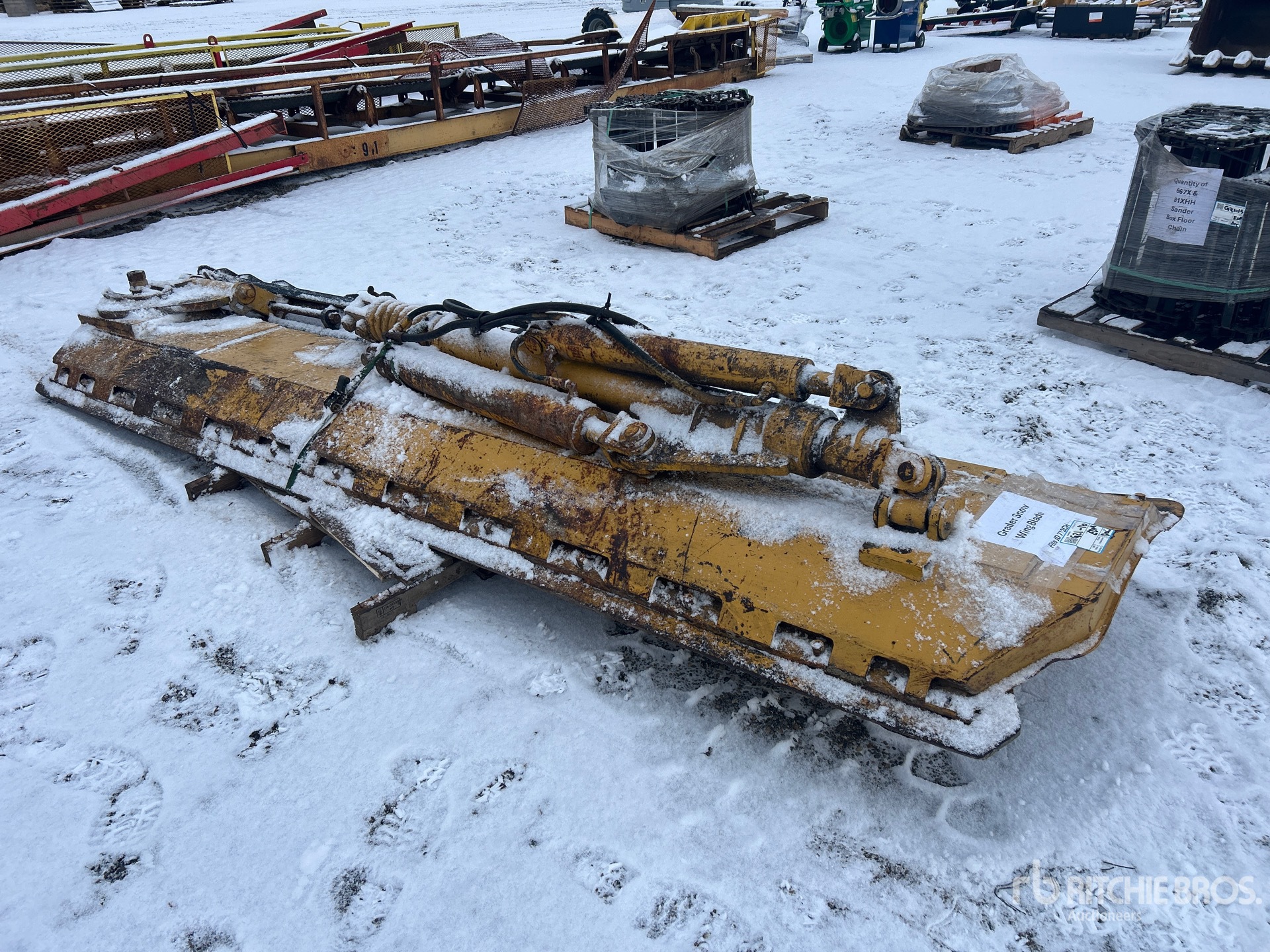 General Appearance with Bild, Ecke vorne links