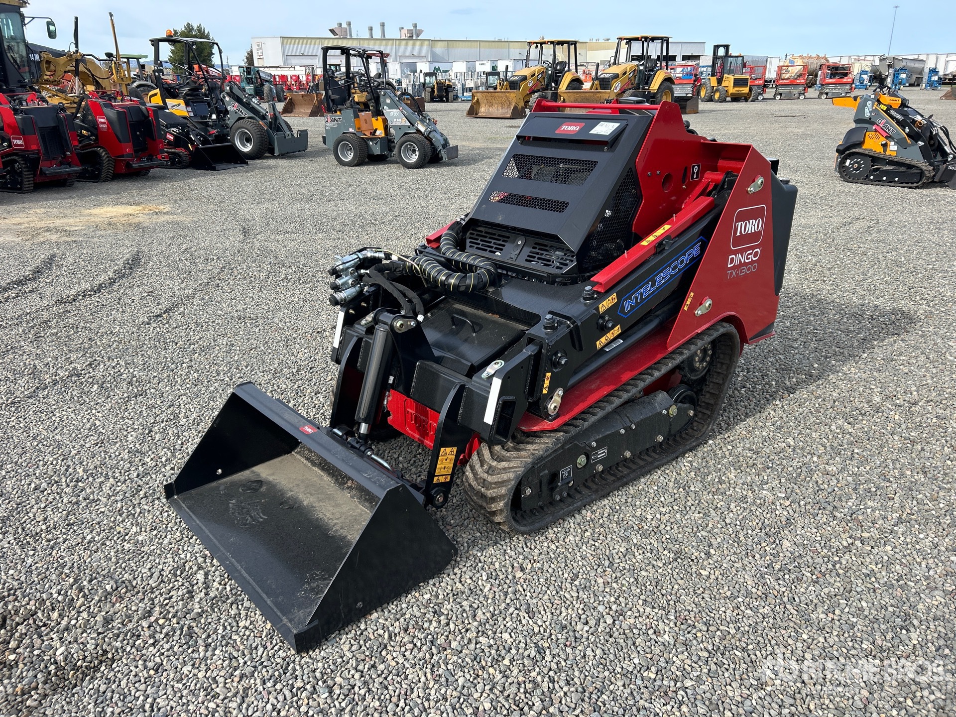 General Appearance with Featured Photo