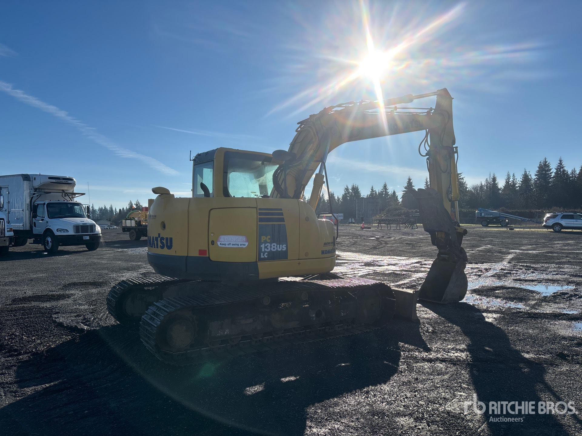 General Appearance with Picture, Right Rear Corner