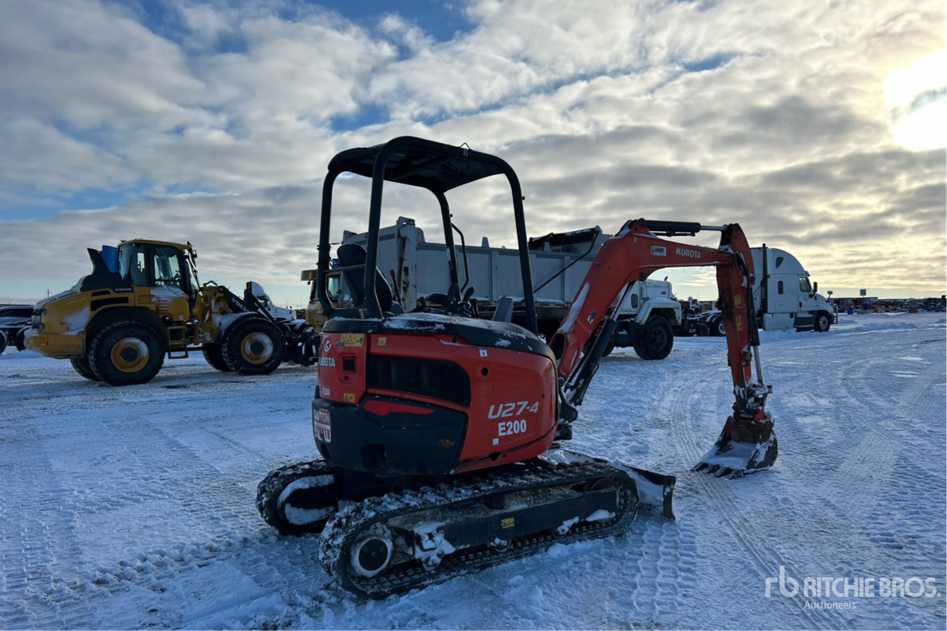 General Appearance with Picture, Right Rear Corner