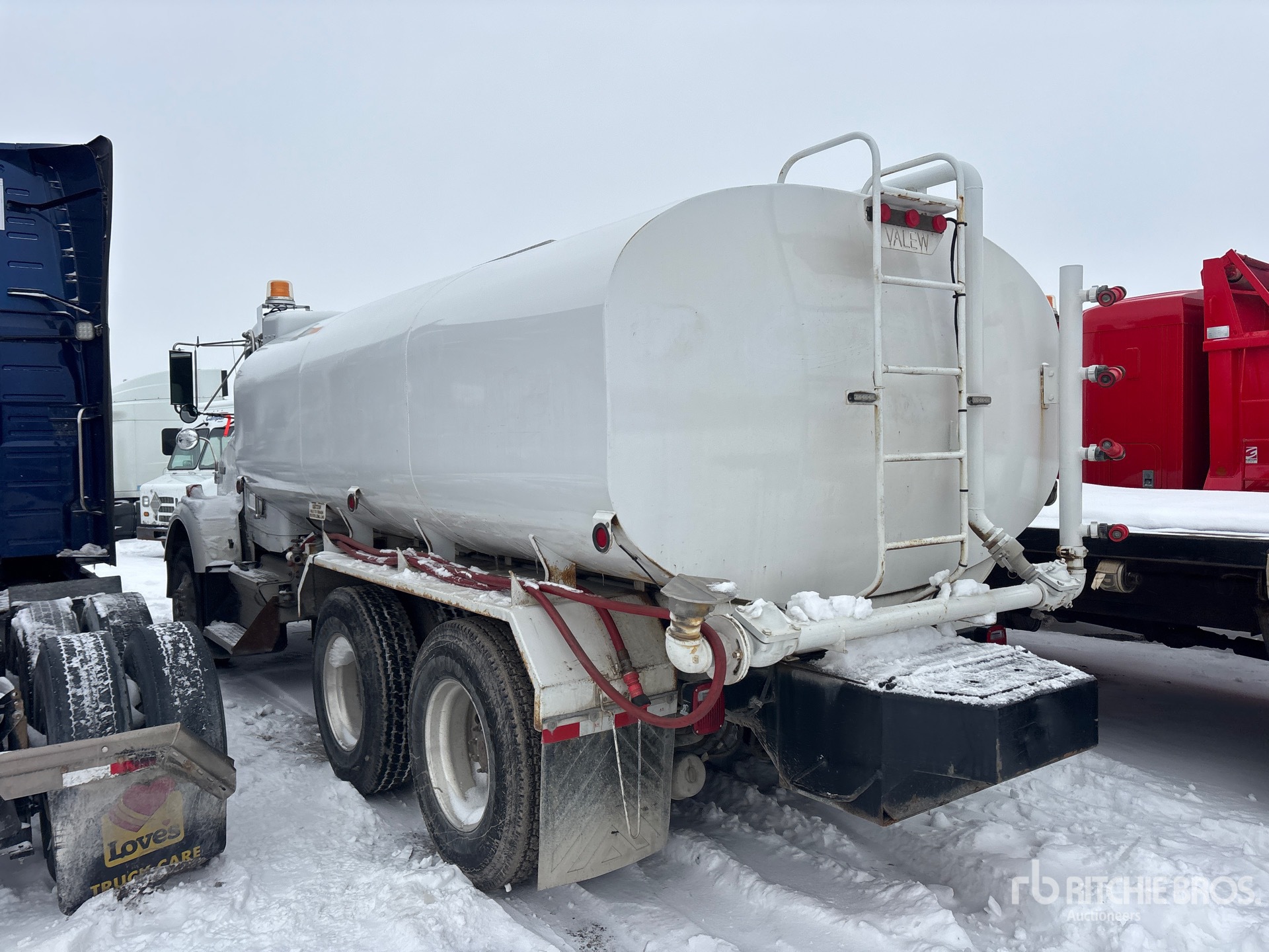 Aspect général with Image, coin arrière gauche