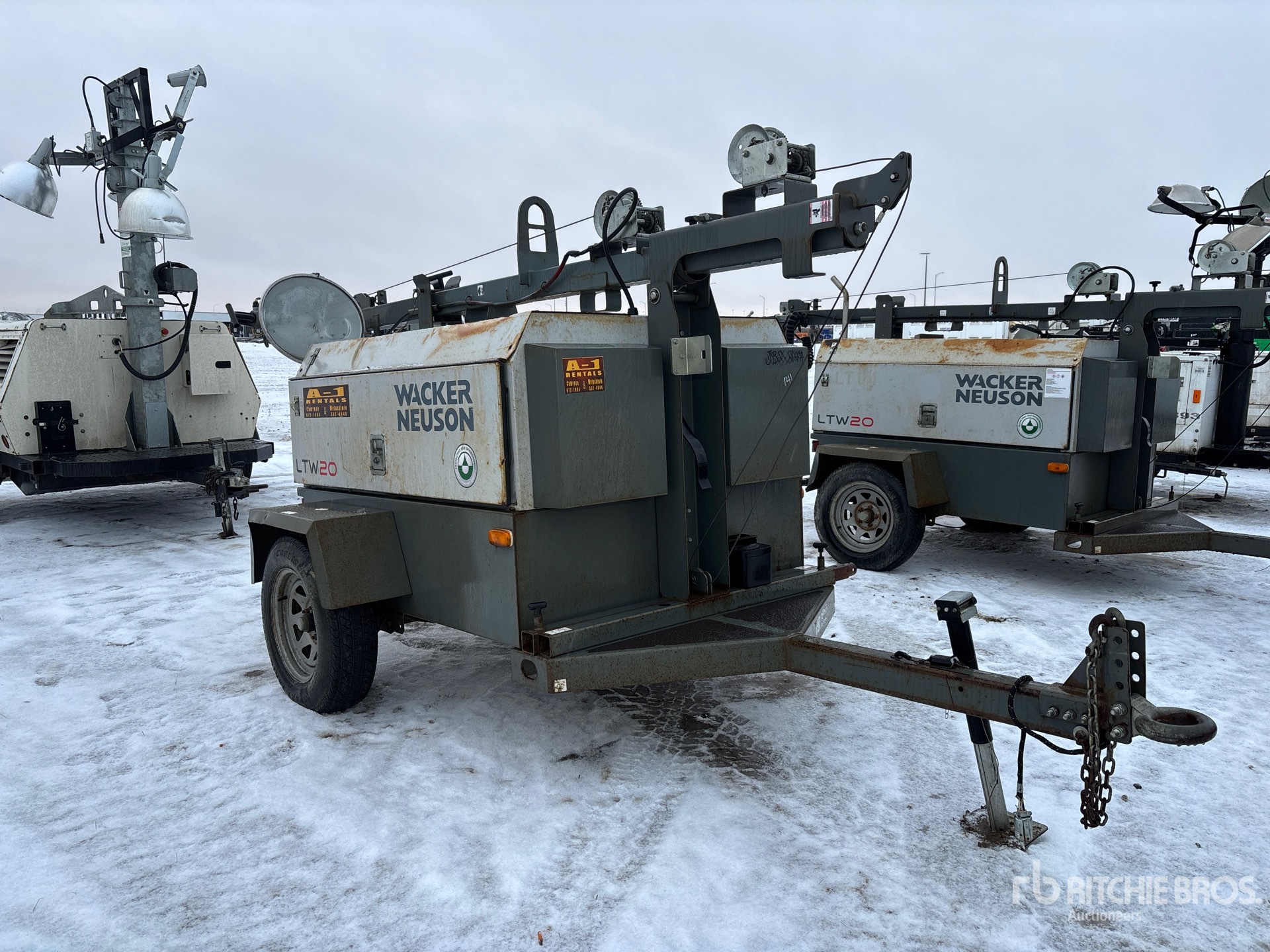 General Appearance with Picture, Right Front Corner