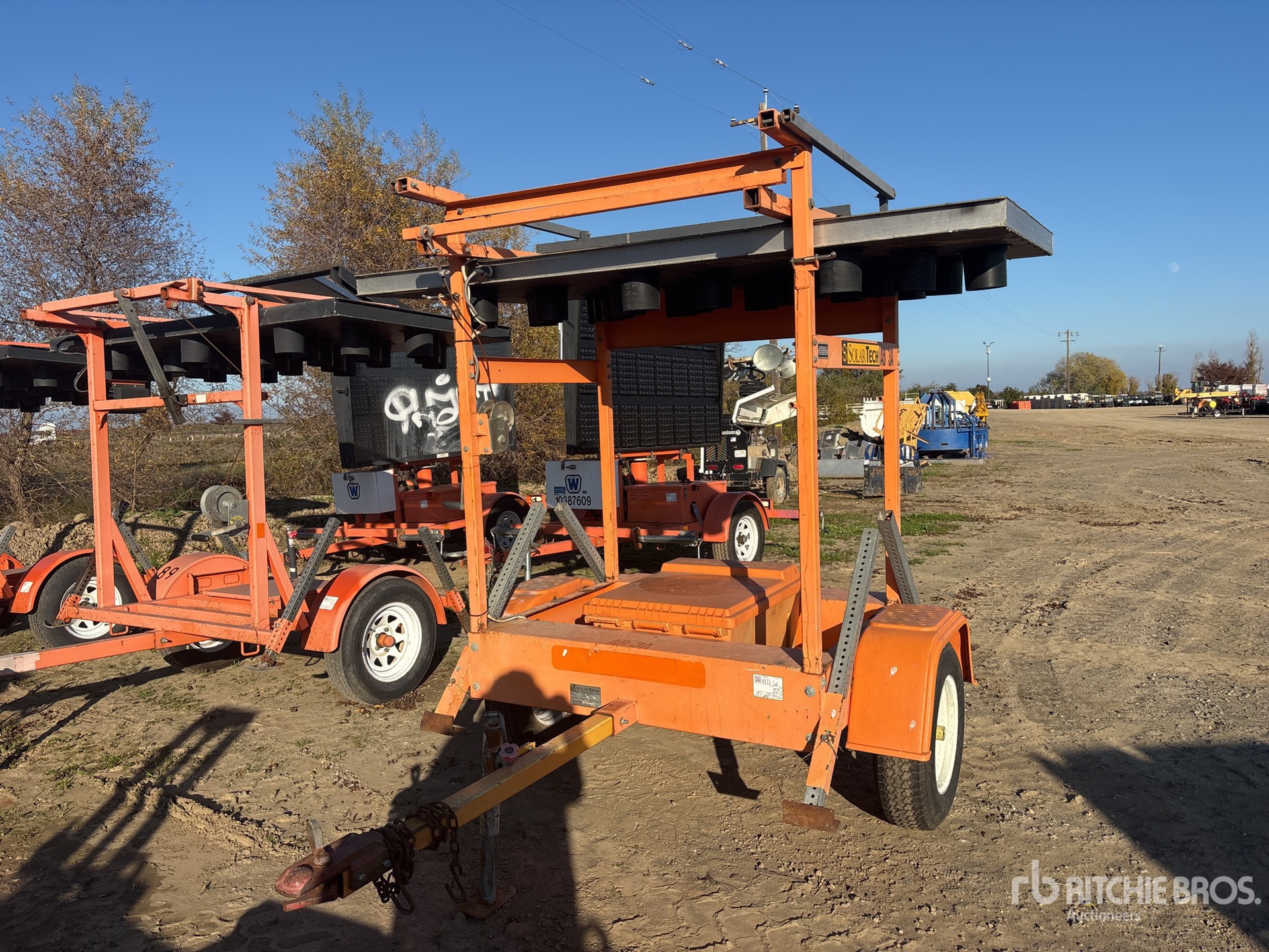 General Appearance with Featured Photo