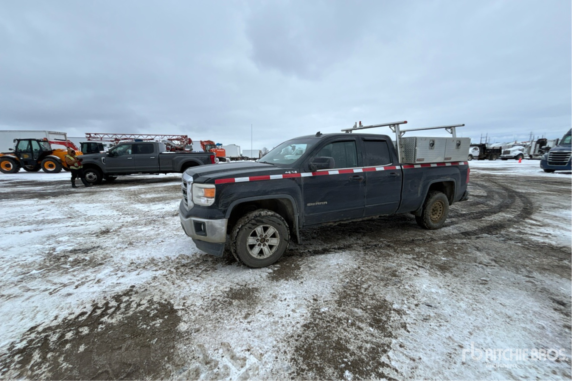 General Appearance with Picture, Left Front Corner