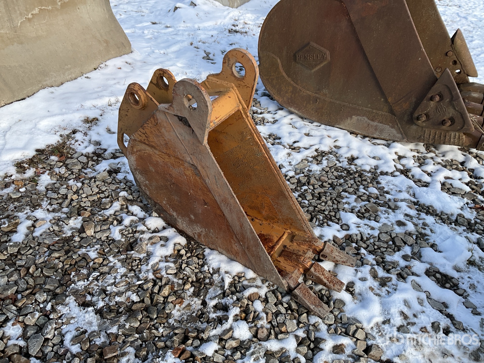 General Appearance with Foto, angolo anteriore destro