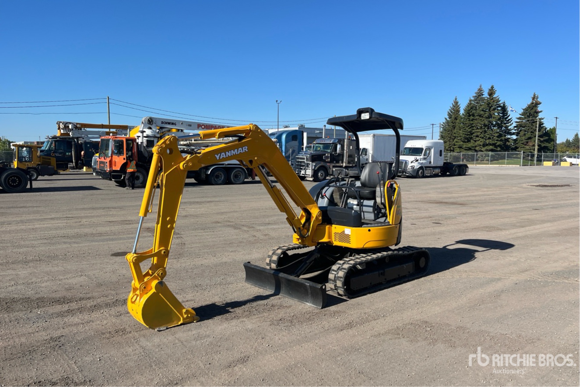 General Appearance with Picture, Left Front Corner