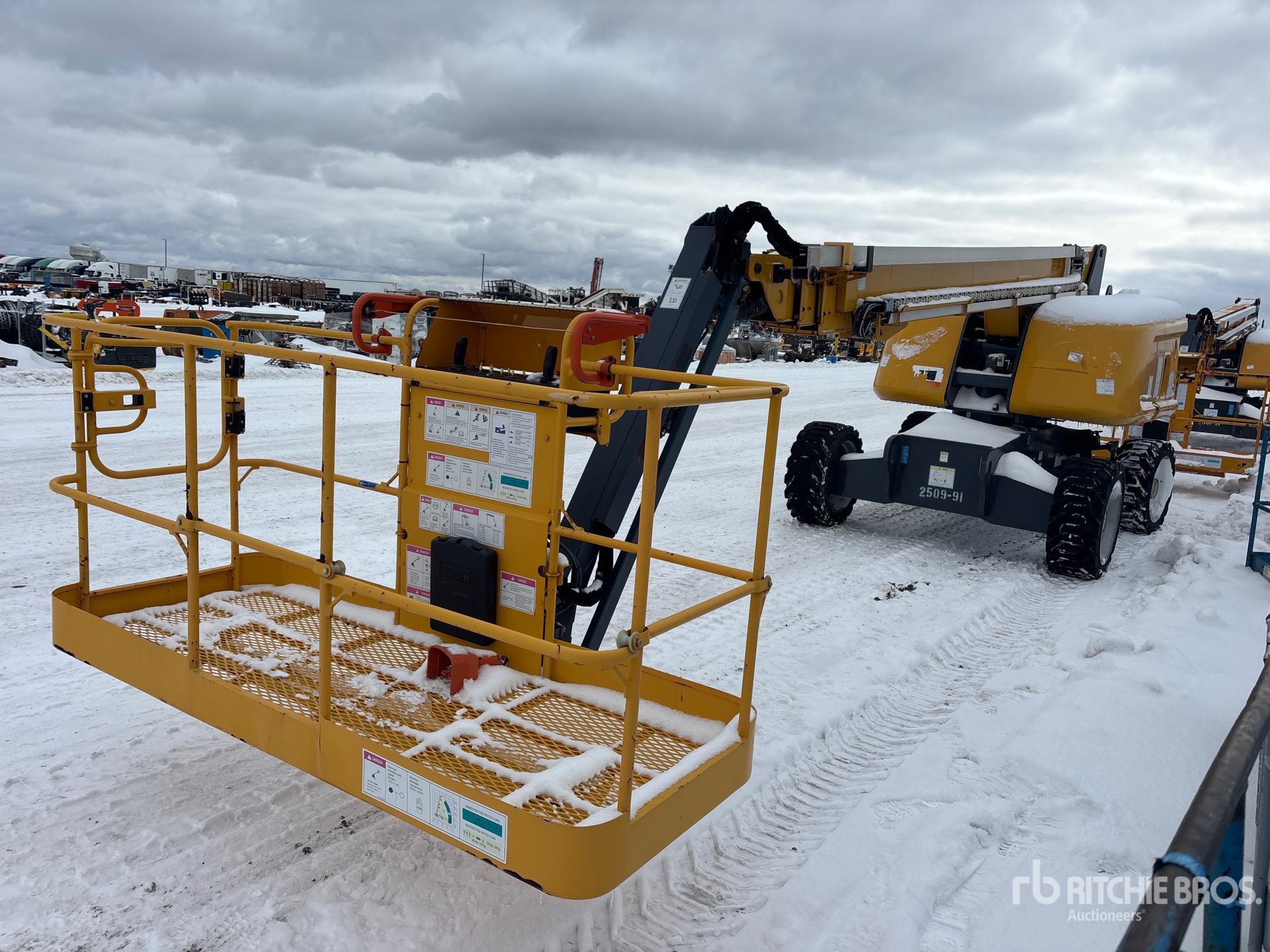 General Appearance with Imagen: esquina delantera izquierda