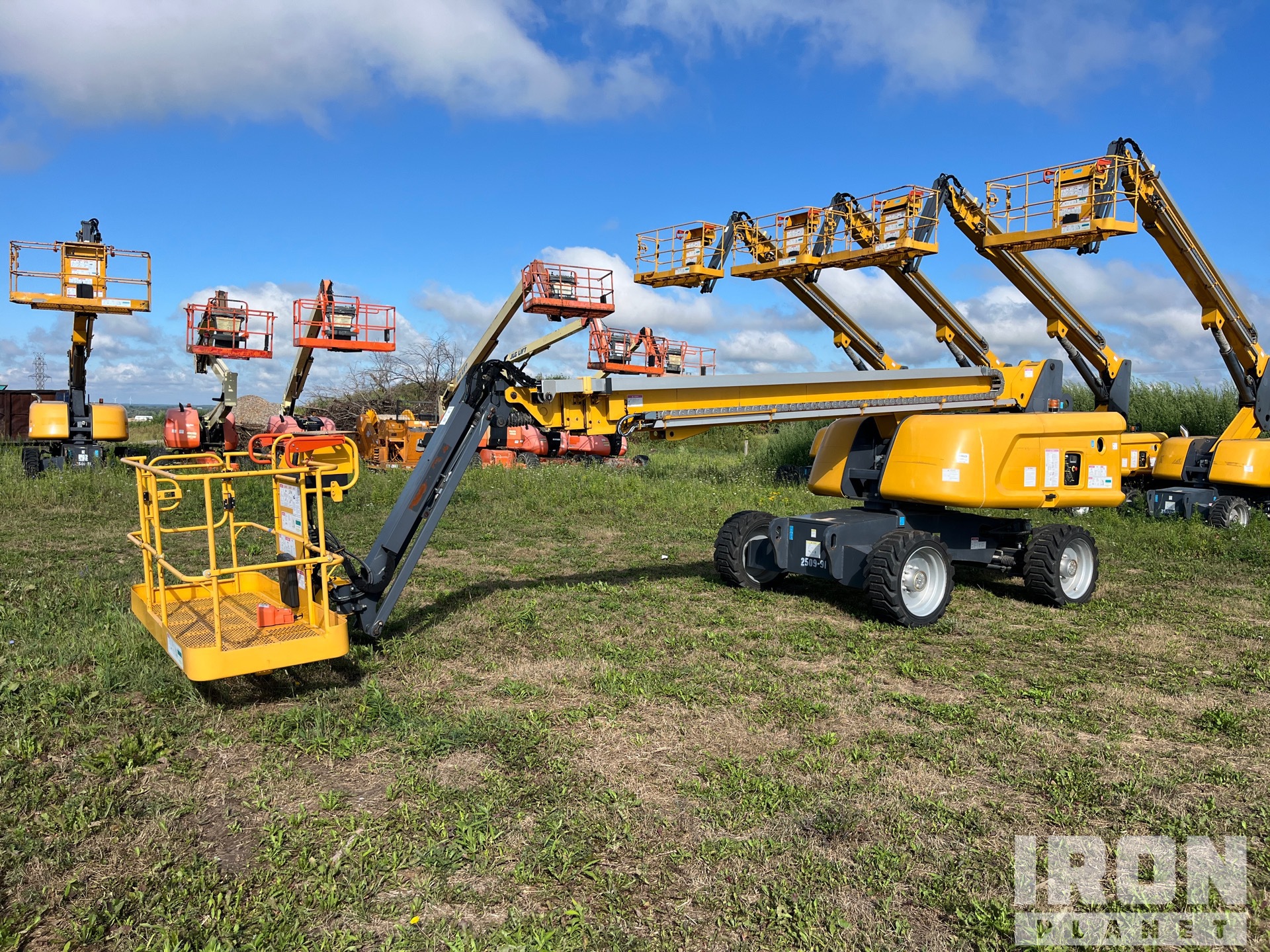 Aspect général with Image, coin avant gauche