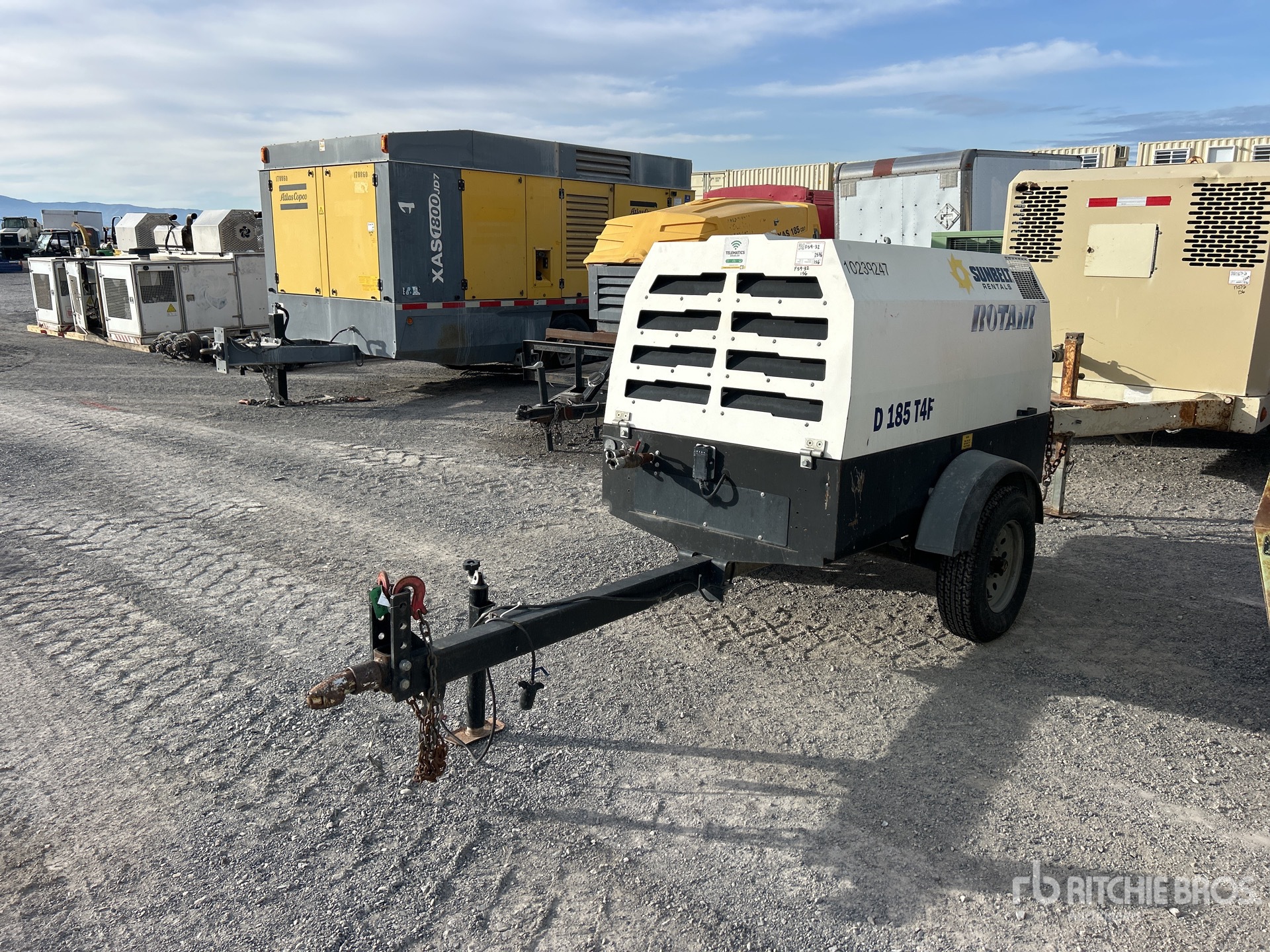 General Appearance with Featured Photo