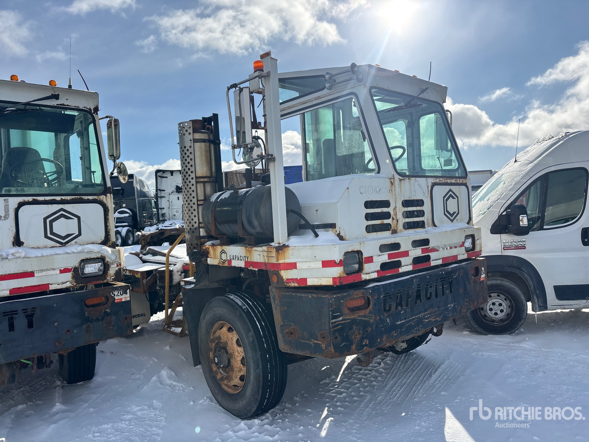 General Appearance with Picture, Right Front Corner