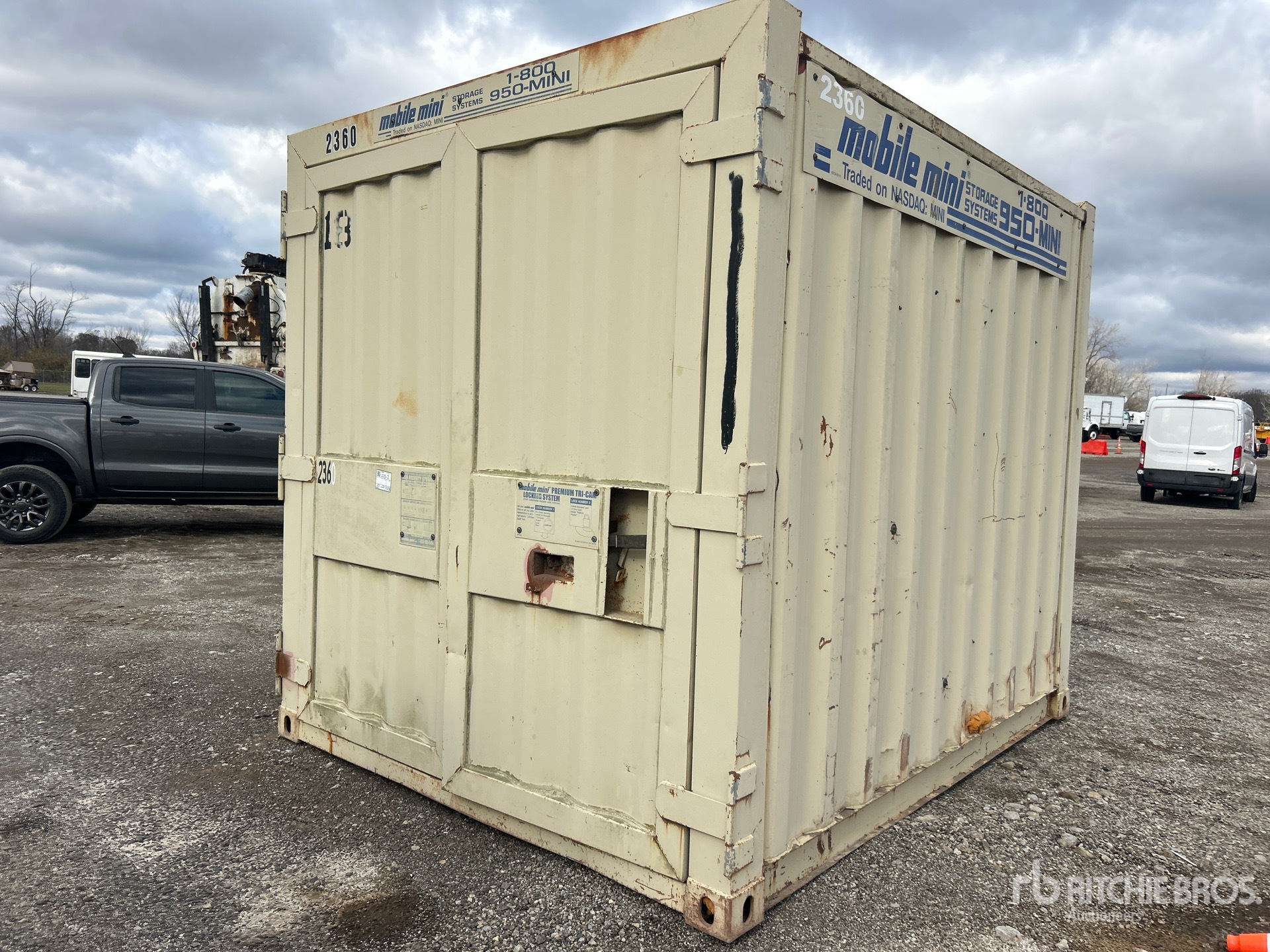 General Appearance with Picture, Left Front Corner