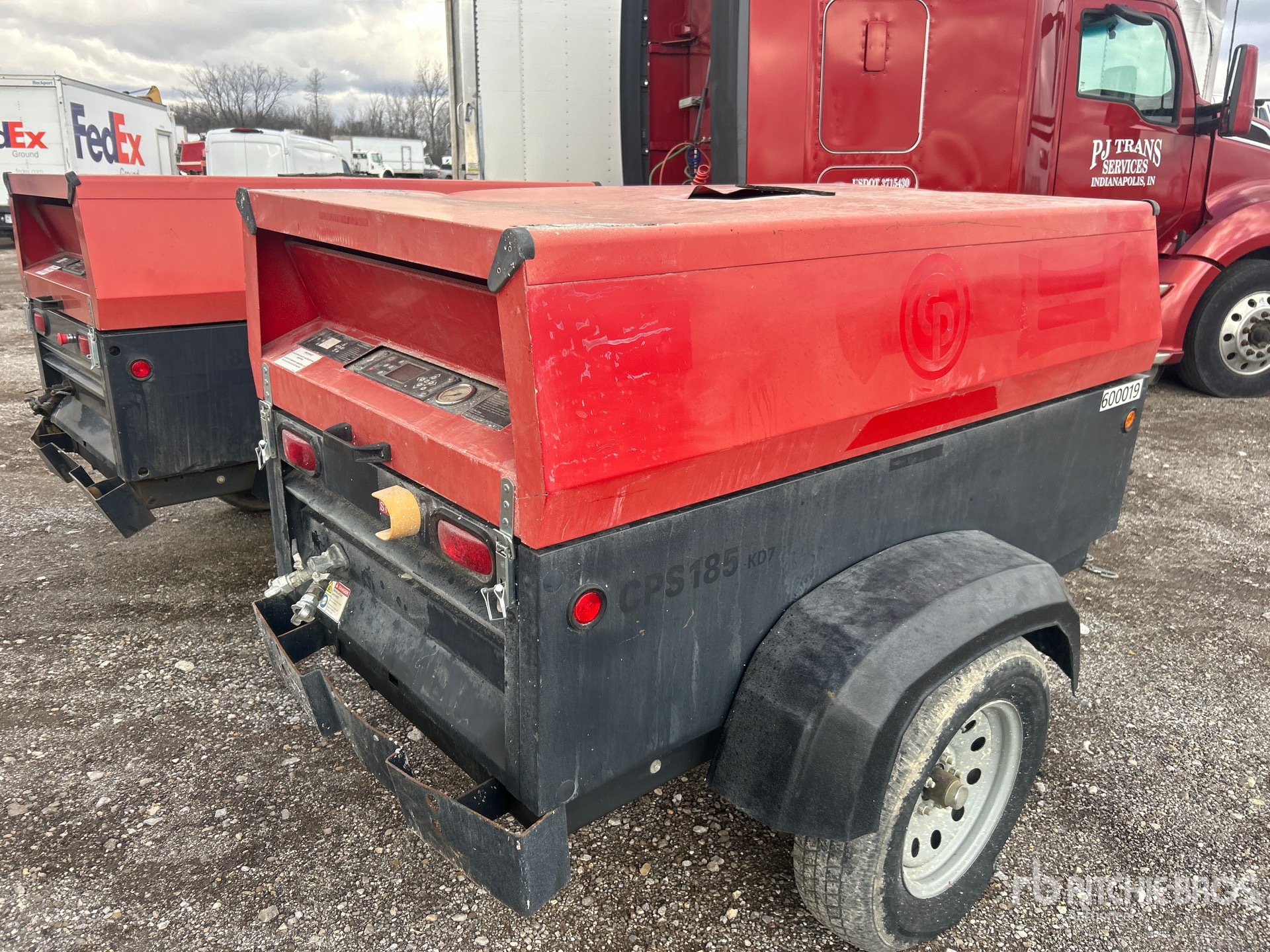 General Appearance with Picture, Right Rear Corner