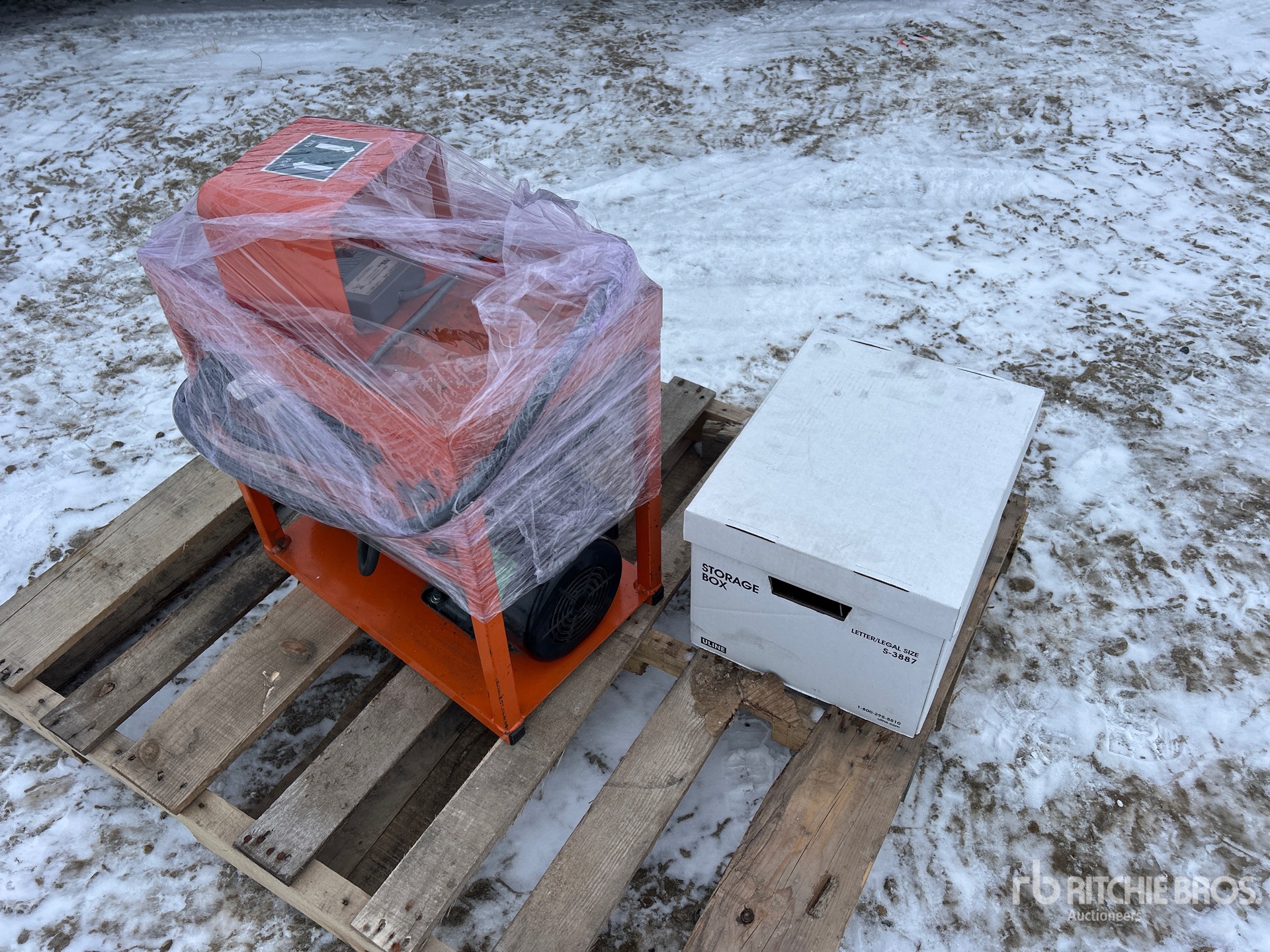 Aspect général with Image, coin arrière droit