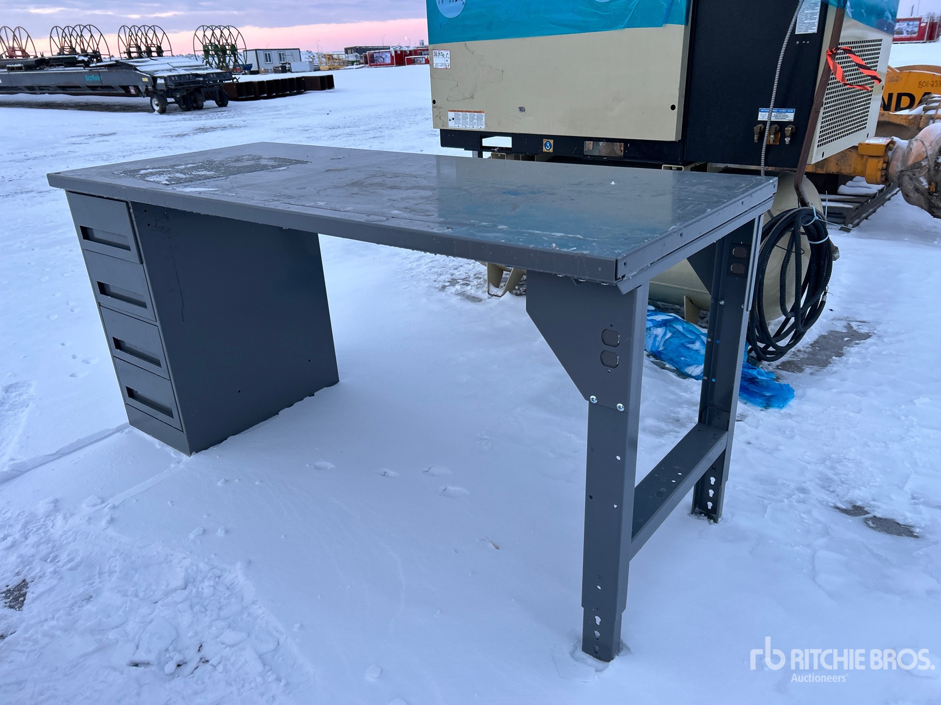 Aspect général with Image, coin avant gauche