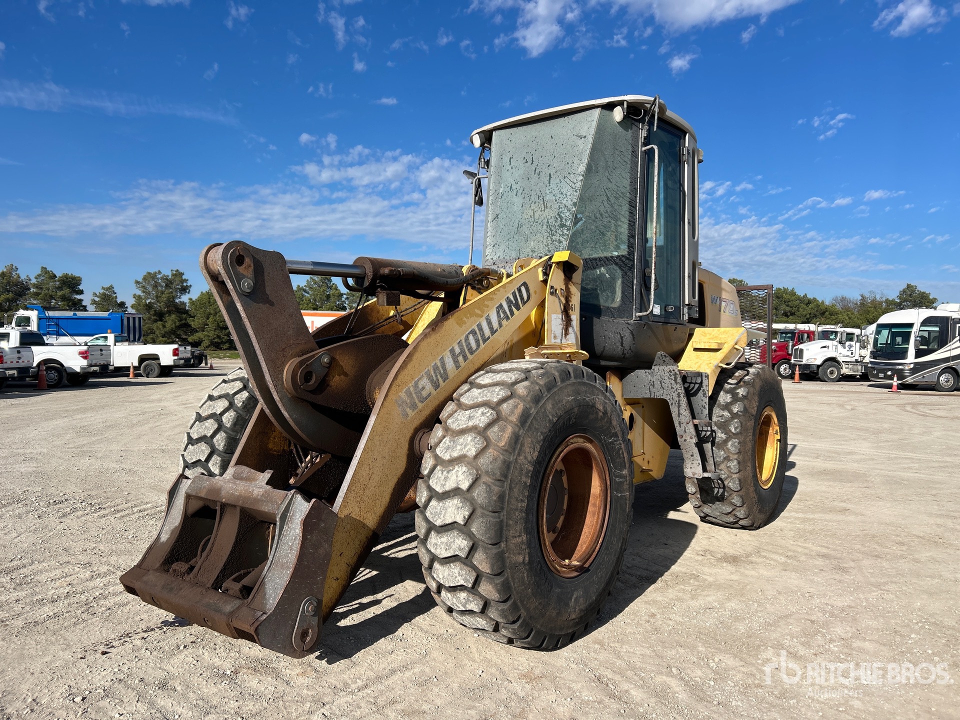 General Appearance with Bild, Ecke vorne links