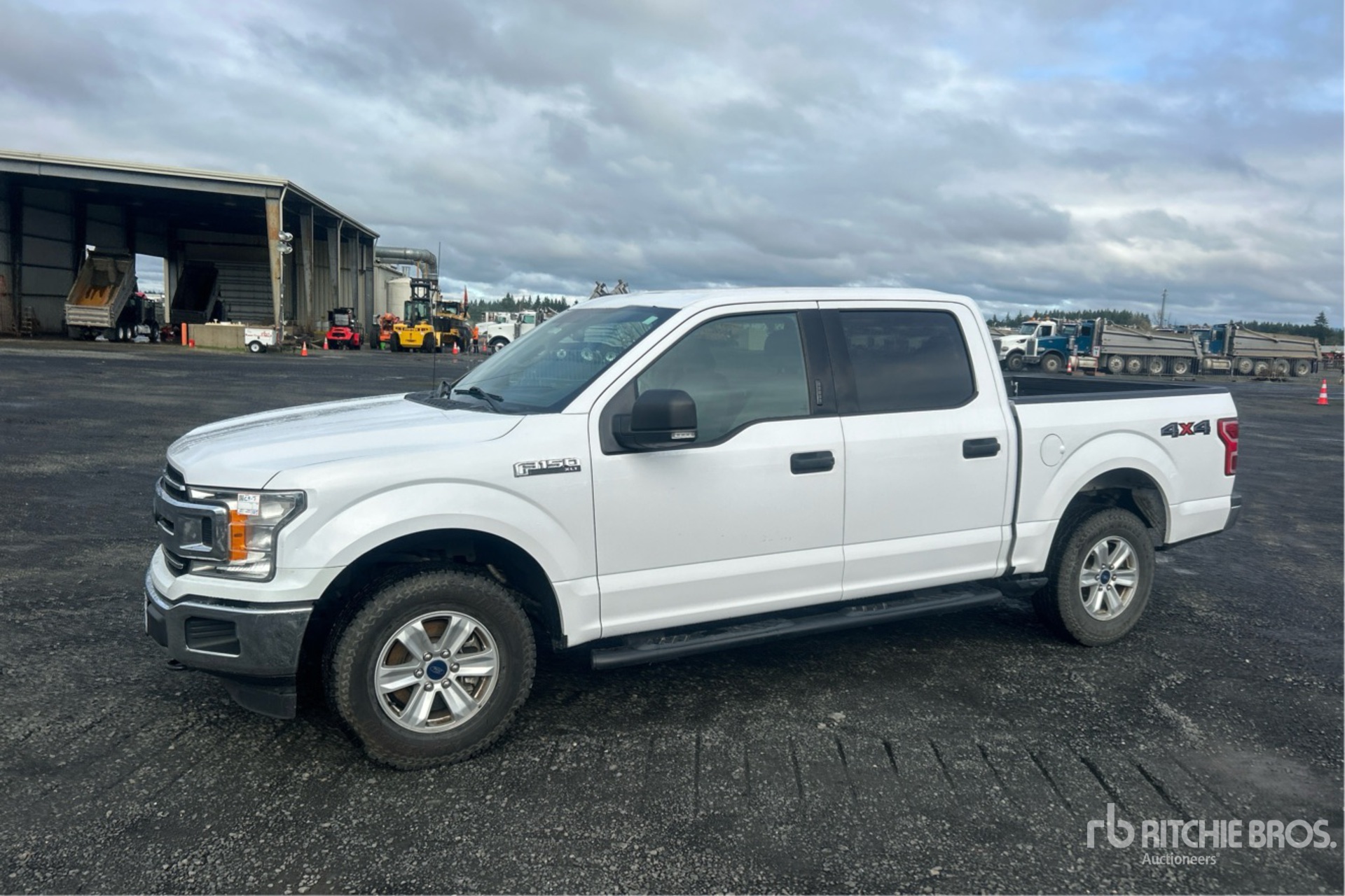 General Appearance with Picture, Left Front Corner