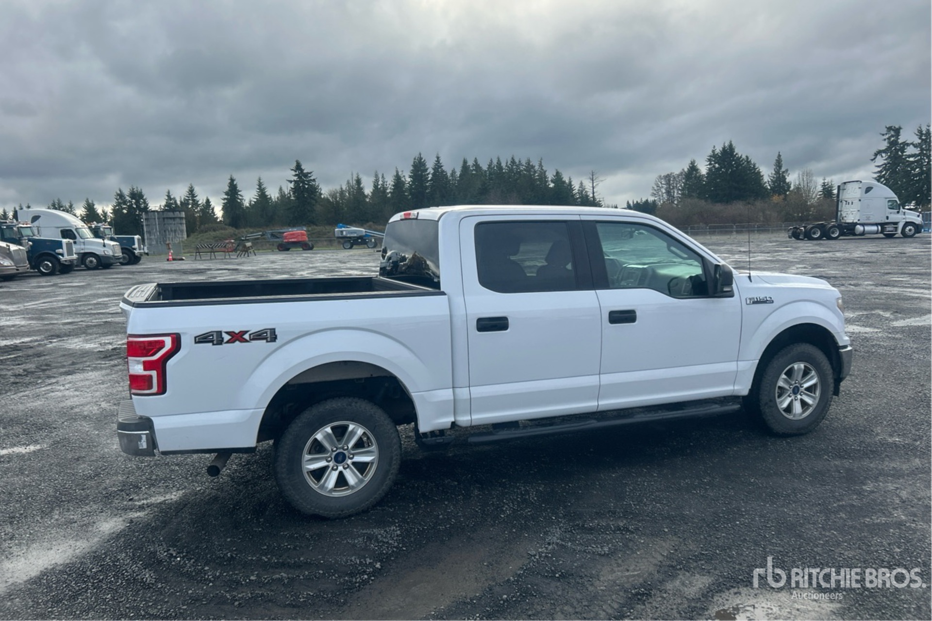 General Appearance with Picture, Right Rear Corner