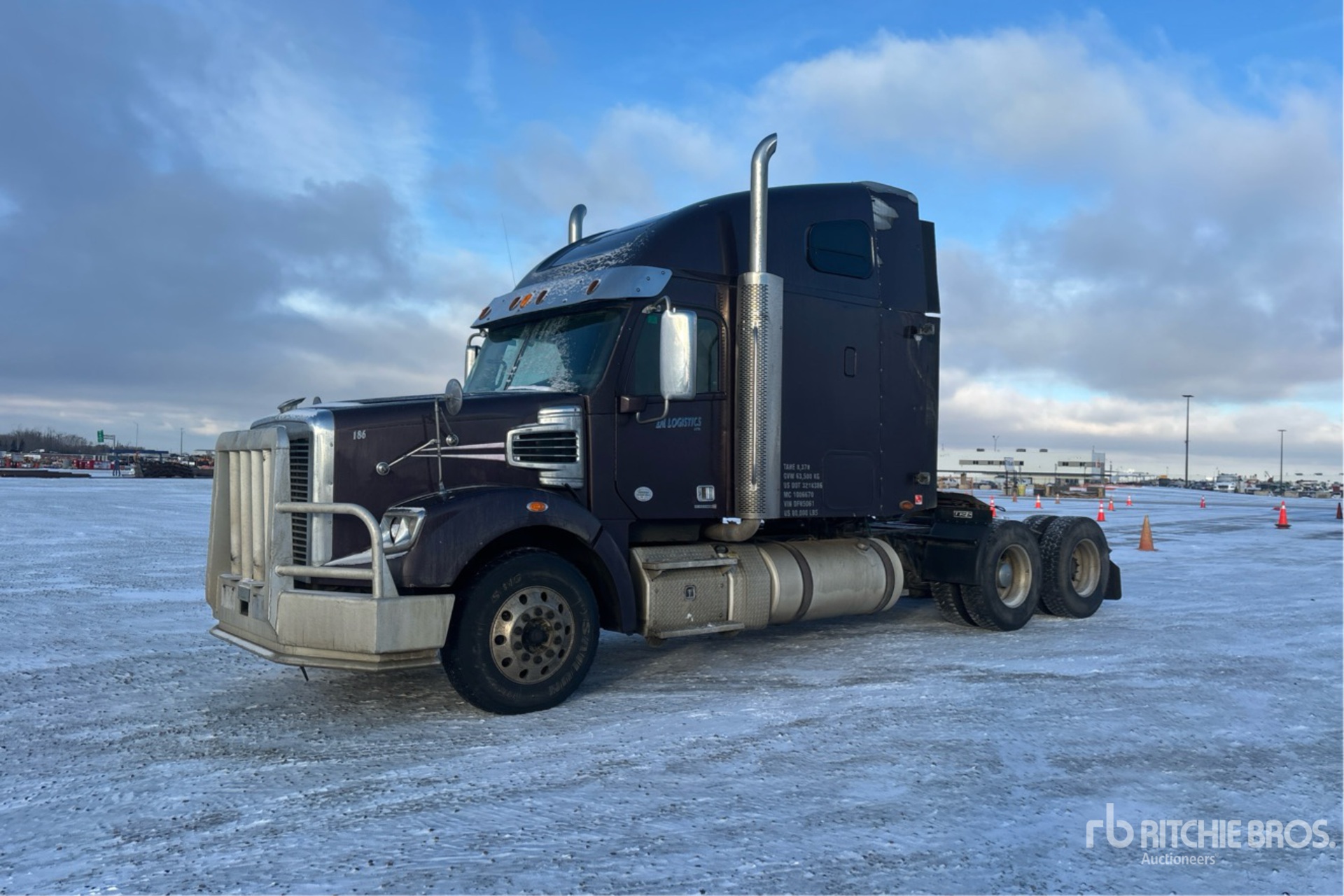 Aspect général with Image, coin avant gauche