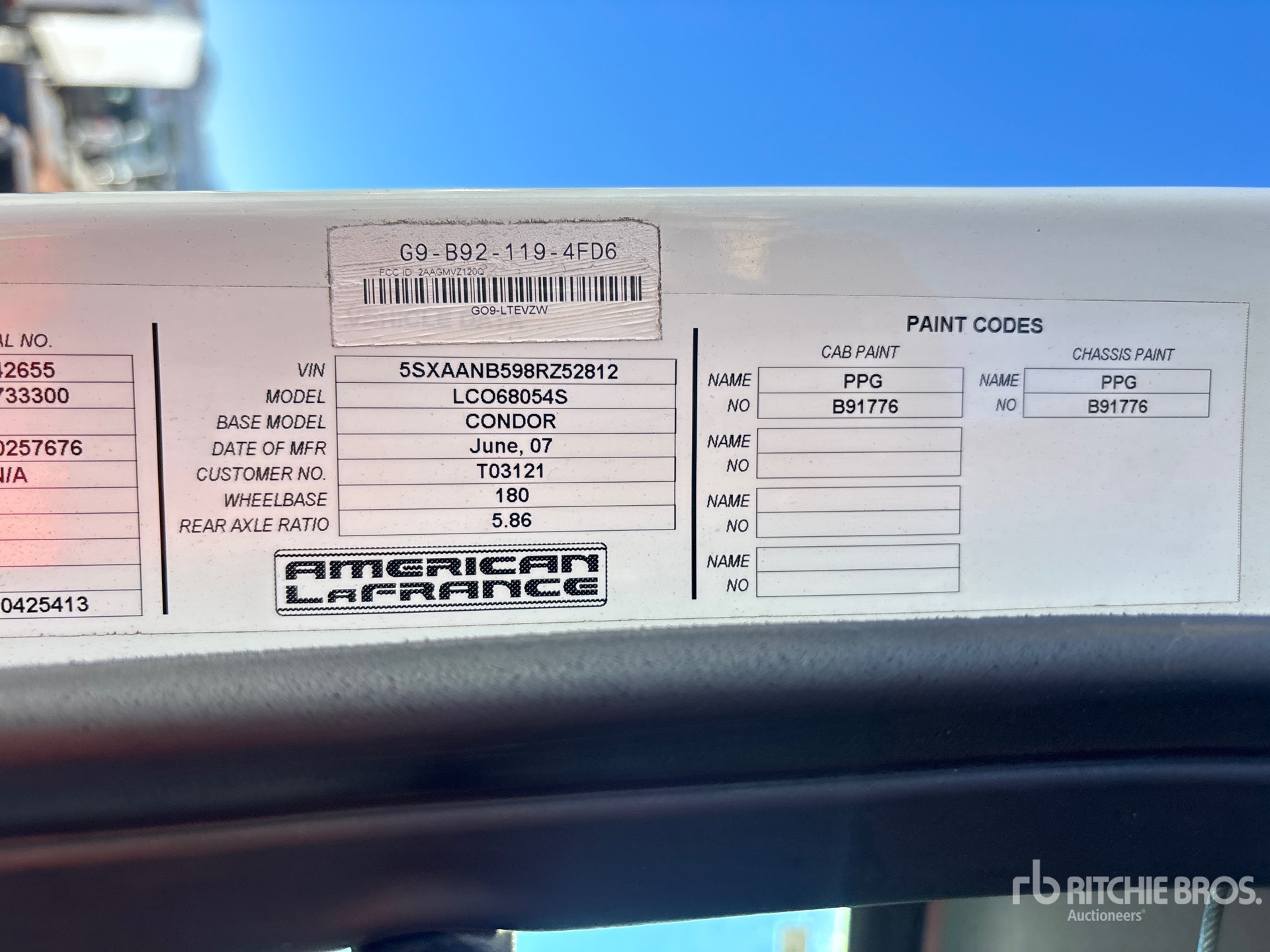 General Appearance with Serial Number / VIN