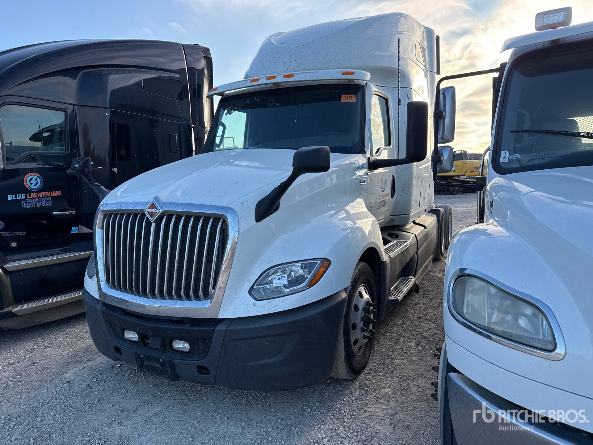 General Appearance with Featured Photo