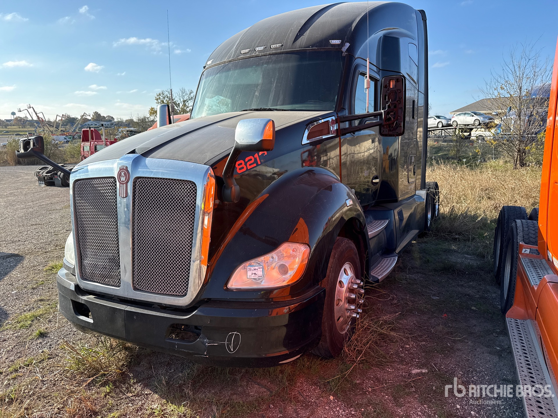 General Appearance with Featured Photo