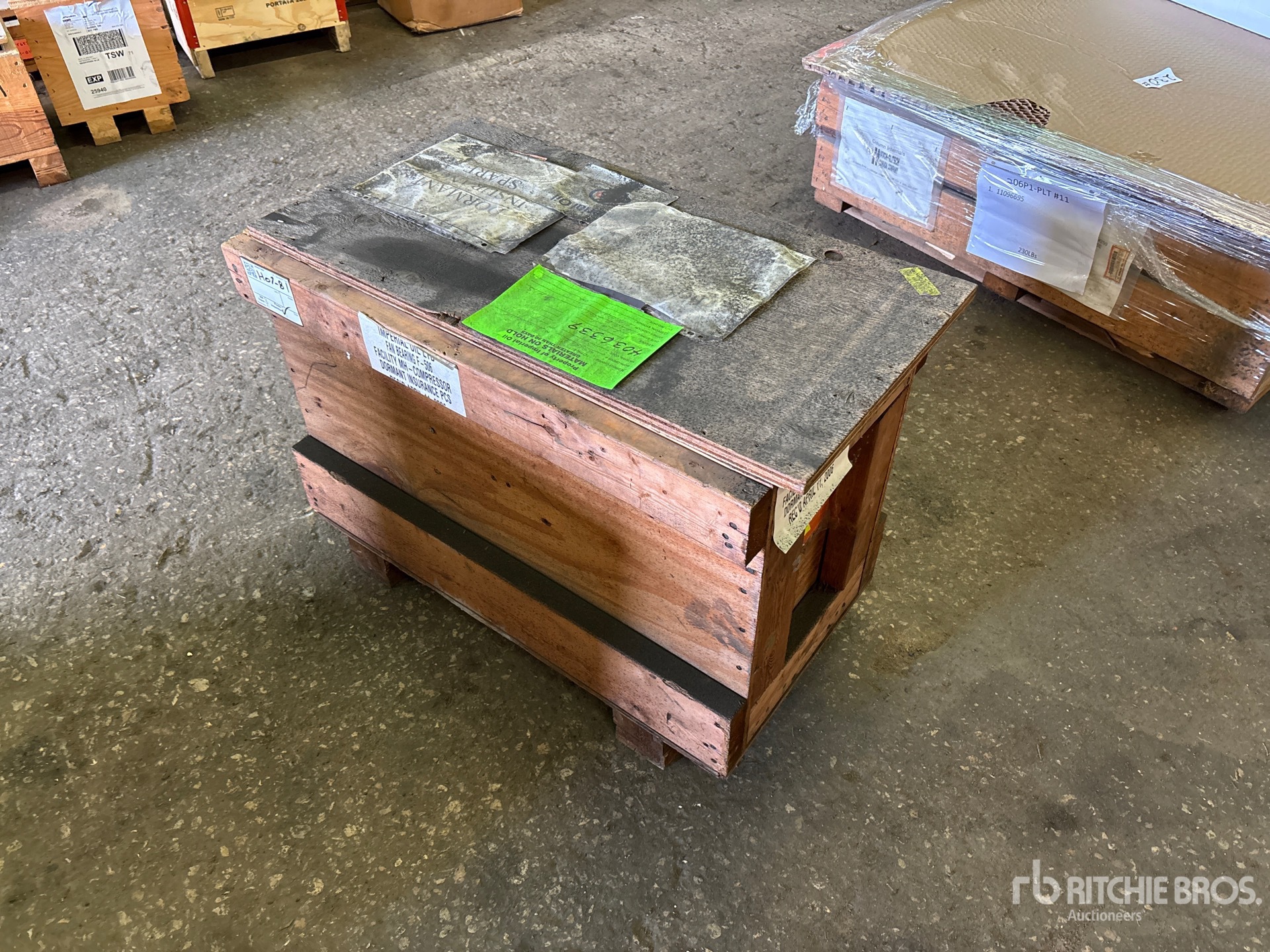 General Appearance with Picture, Left Front Corner