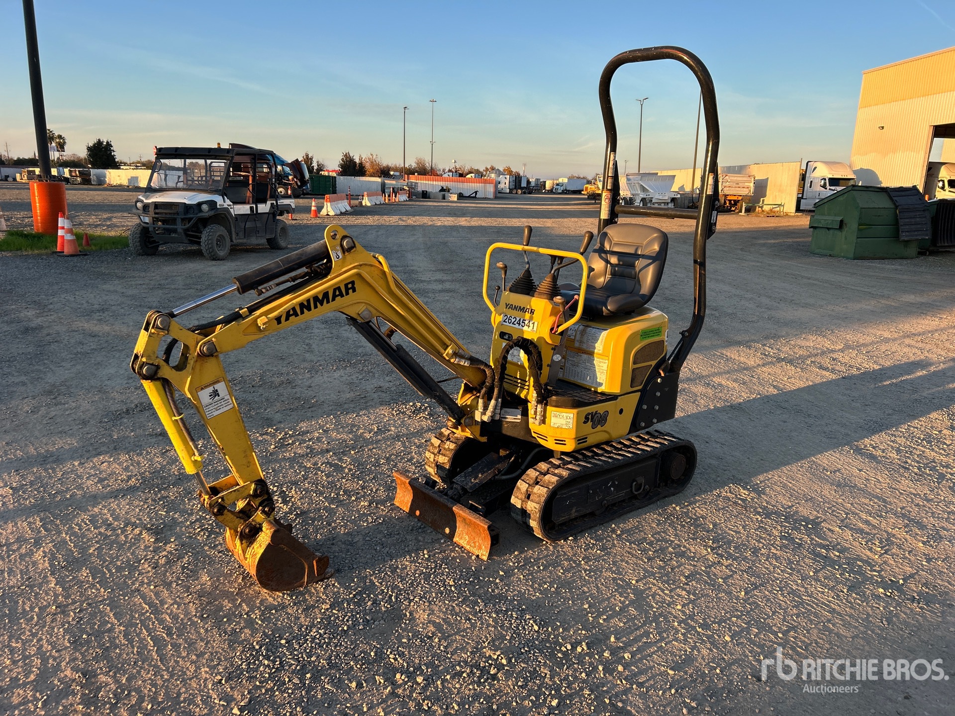 General Appearance with Picture, Left Front Corner