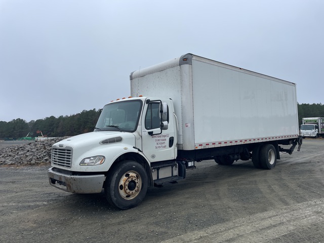 2016 Freightliner M2 106 4x2 Van Truck 2016 Freightliner M2 106 4x2 Van Truck