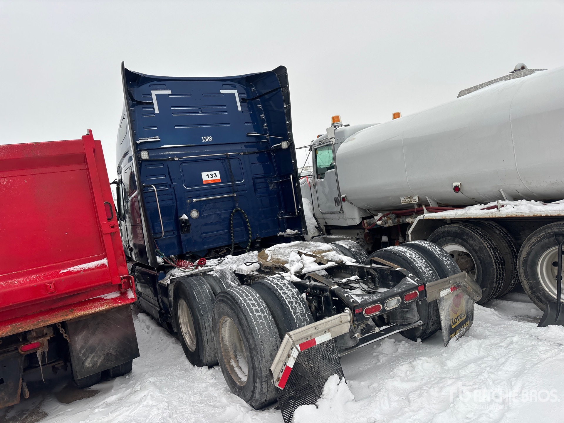 General Appearance with Picture, Left Rear Corner