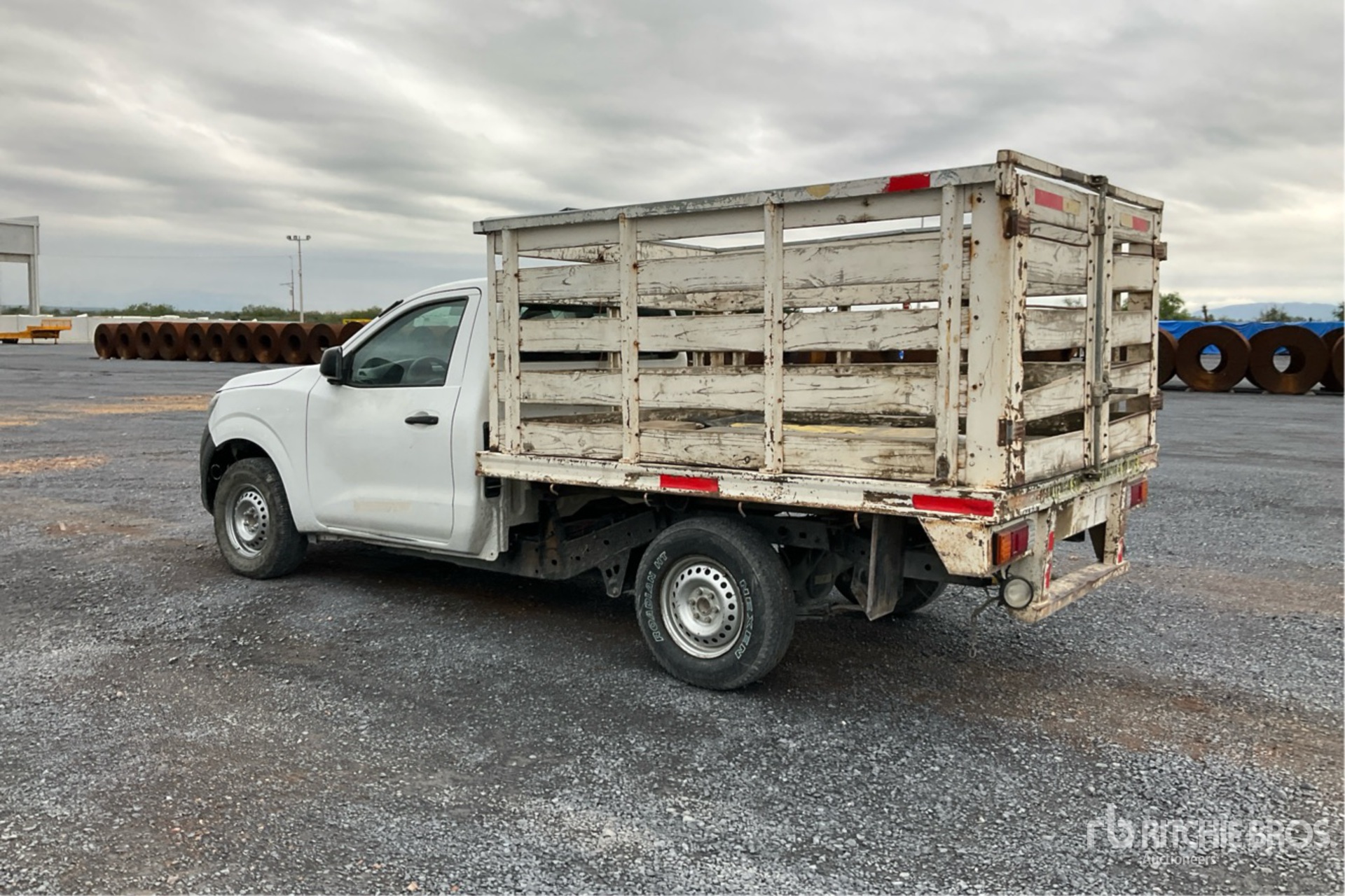 Aspect général with Image, coin arrière gauche