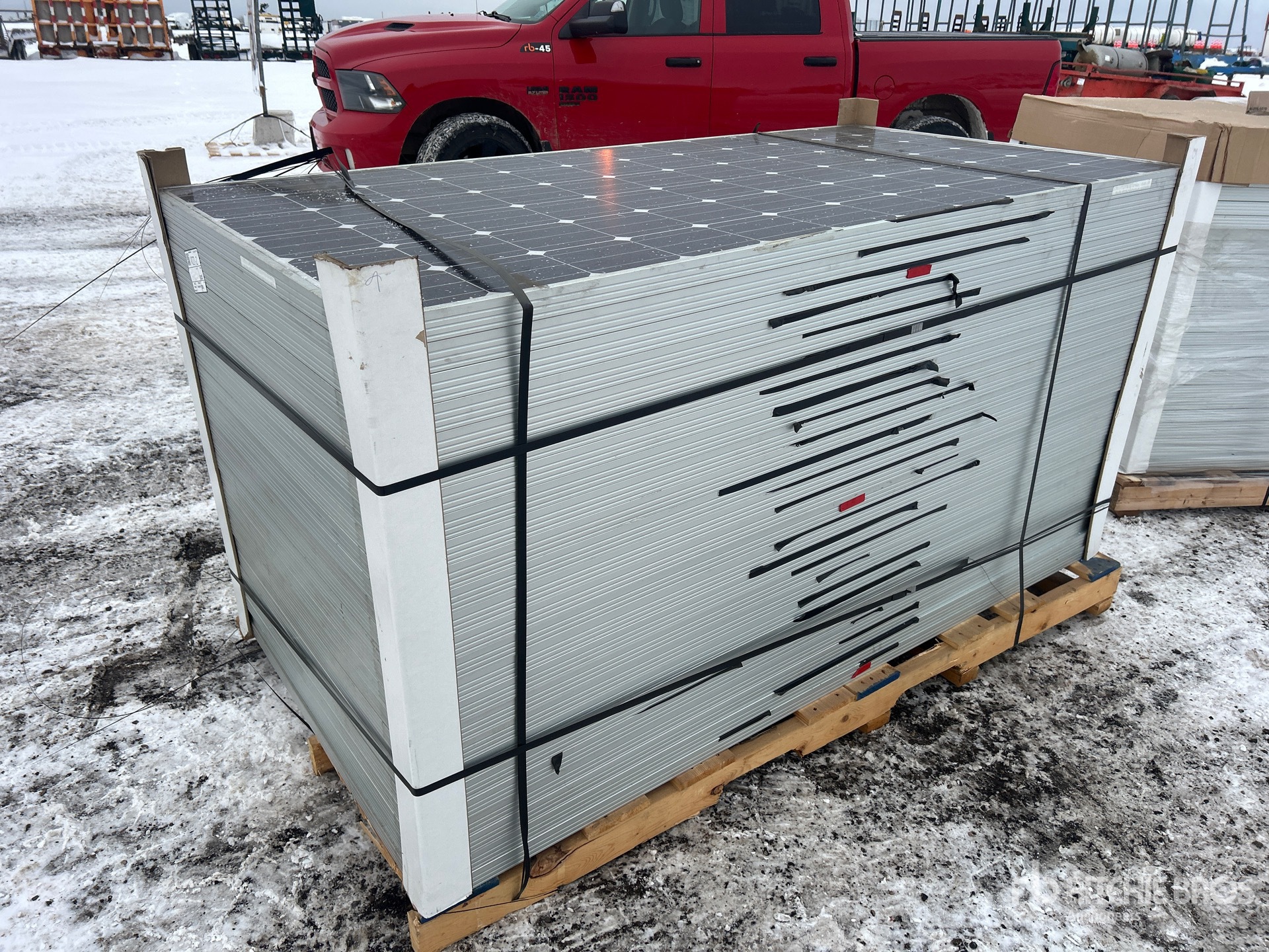 Aspect général with Image, coin arrière gauche