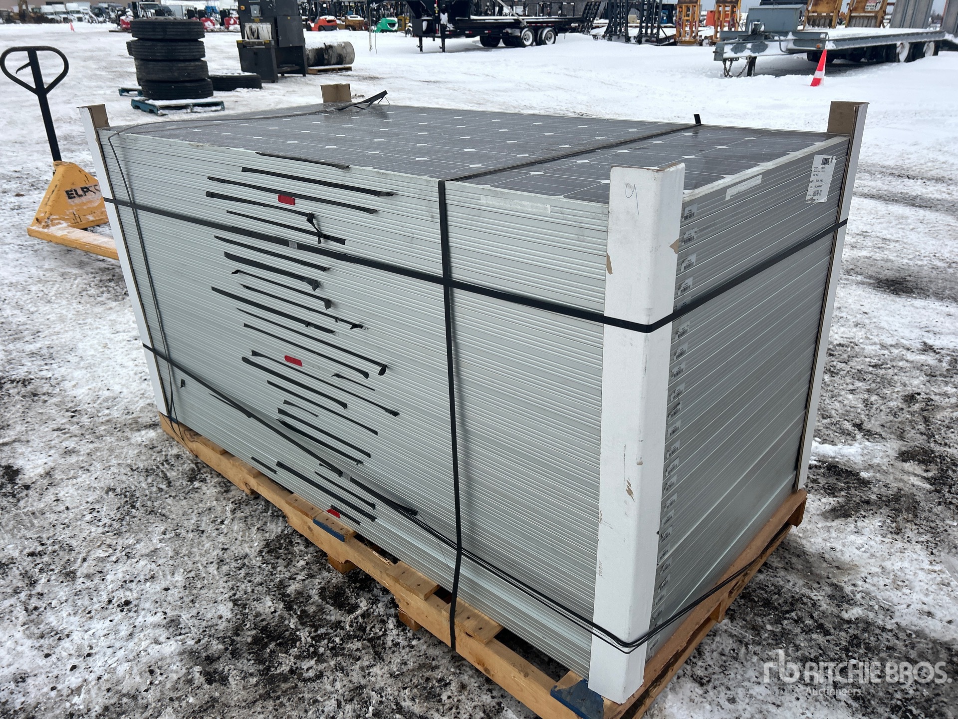 Aspect général with Image, coin arrière droit