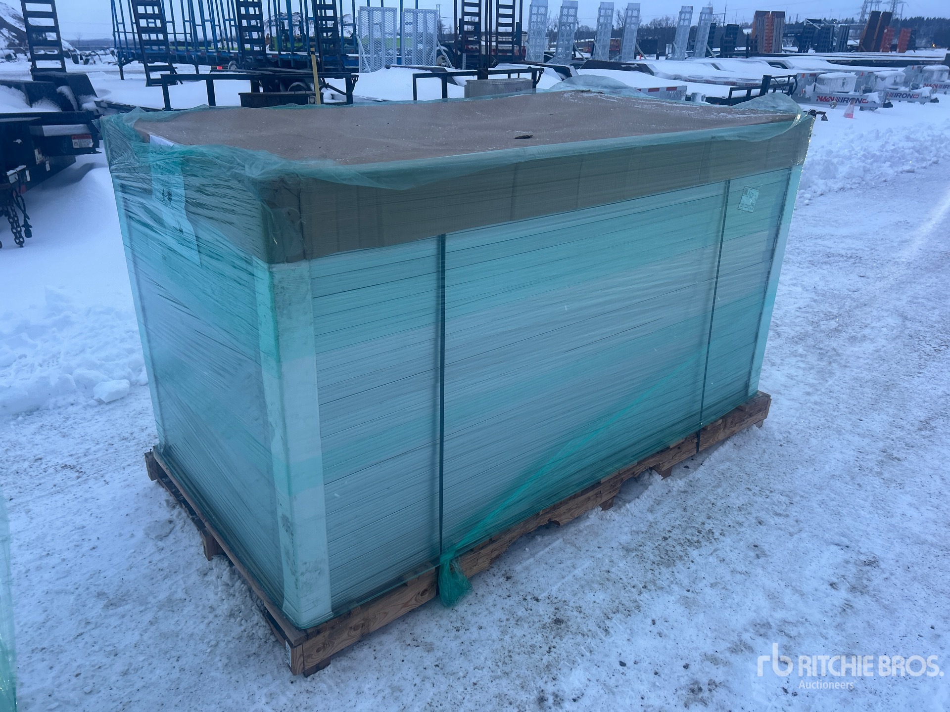 Aspect général with Image, coin avant droit