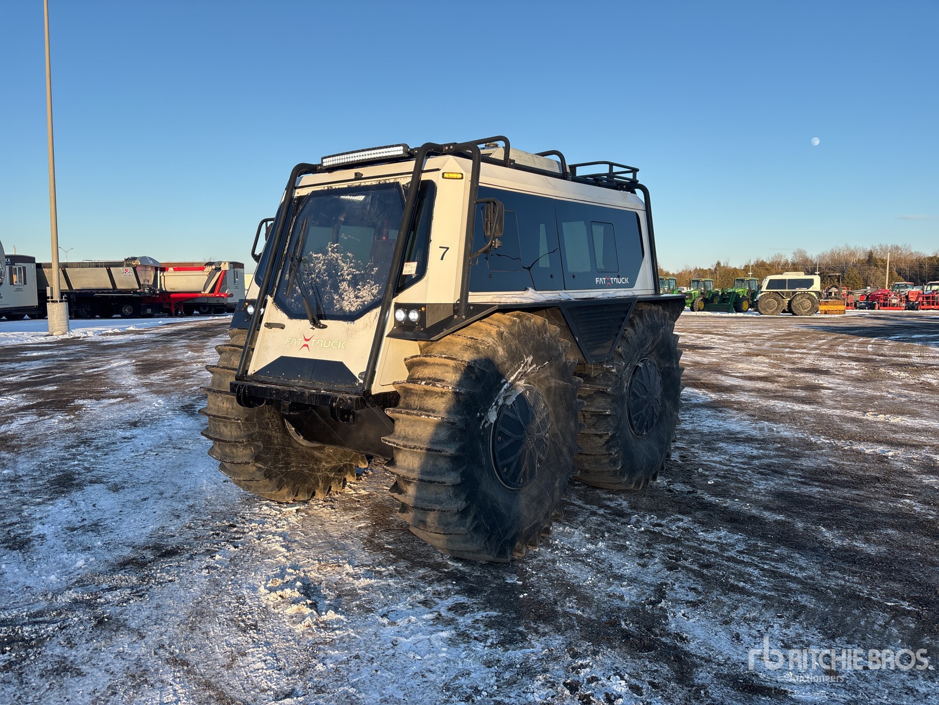 General Appearance with Featured Photo