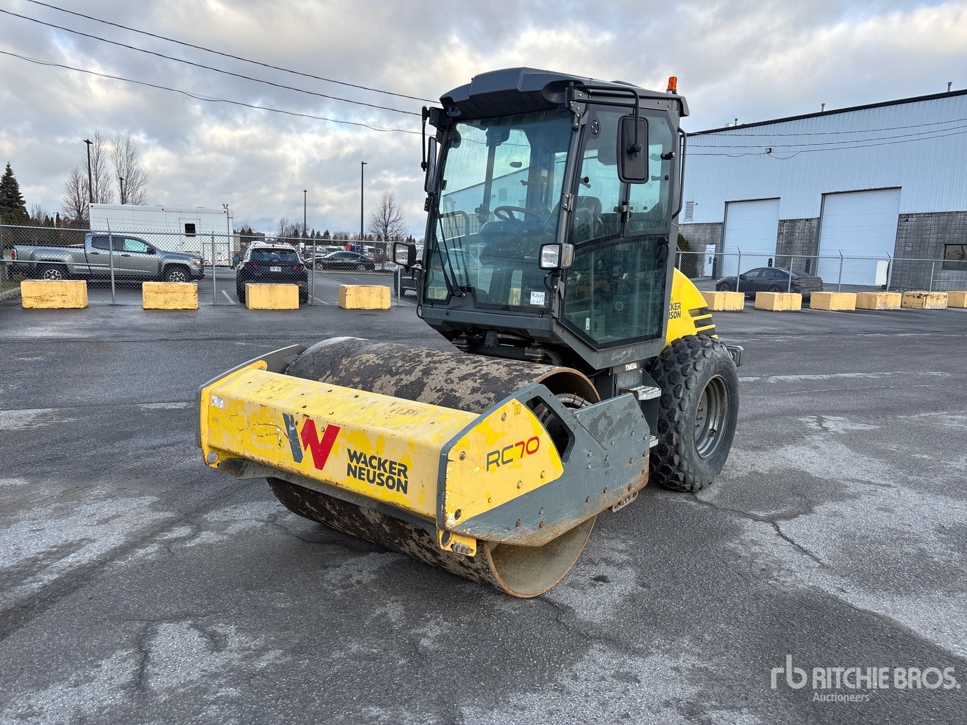 General Appearance with Spin