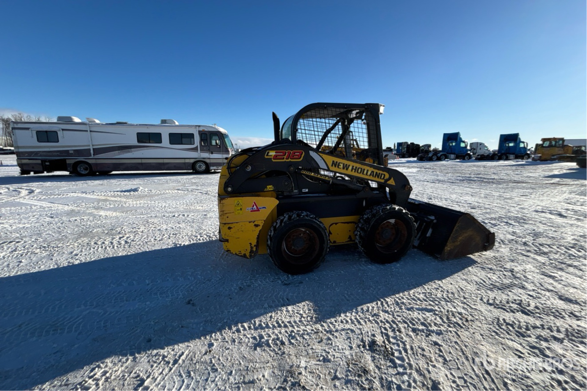 General Appearance with Bild, Ecke hinten rechts