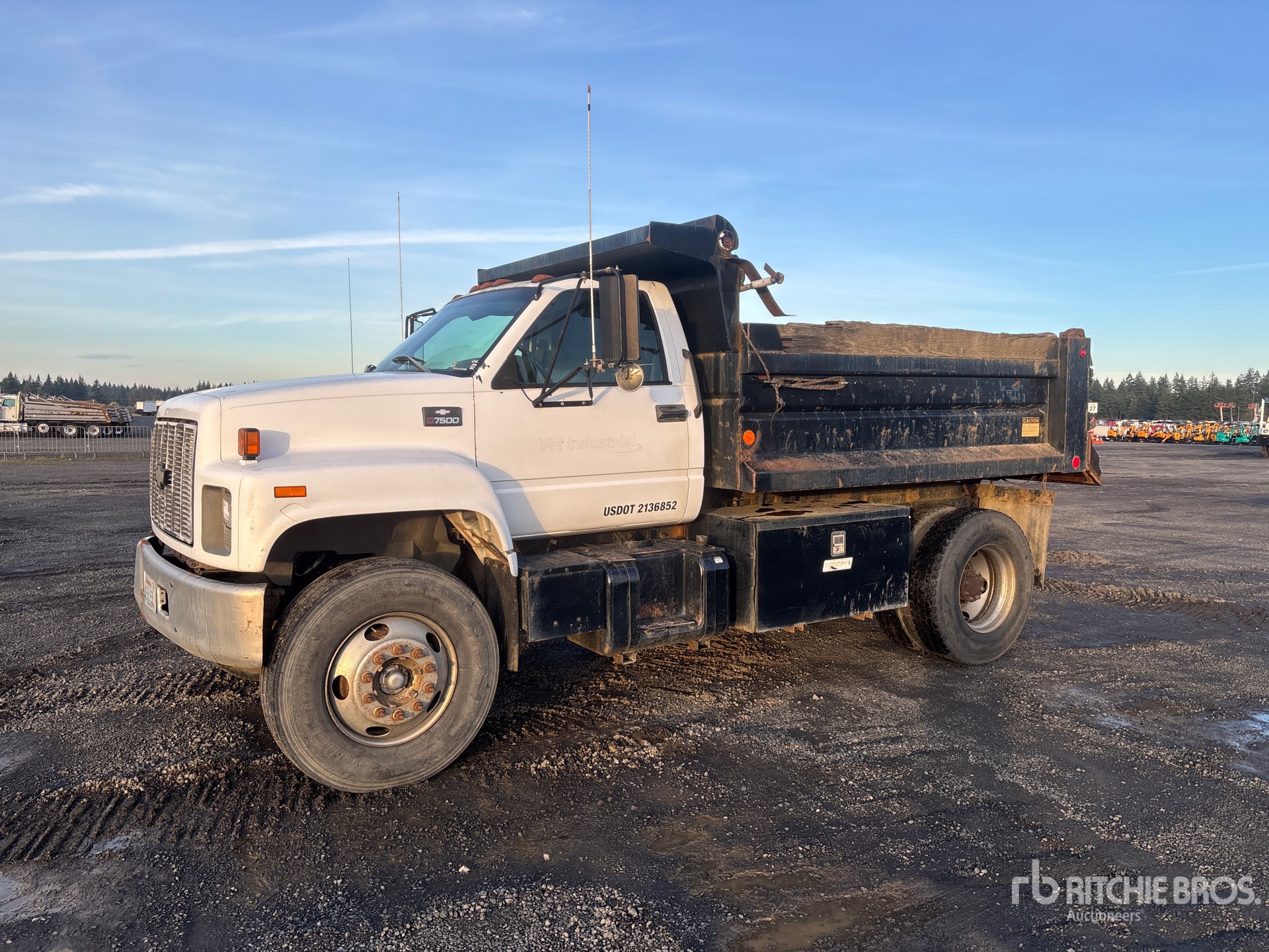 General Appearance with Imagen: esquina delantera izquierda