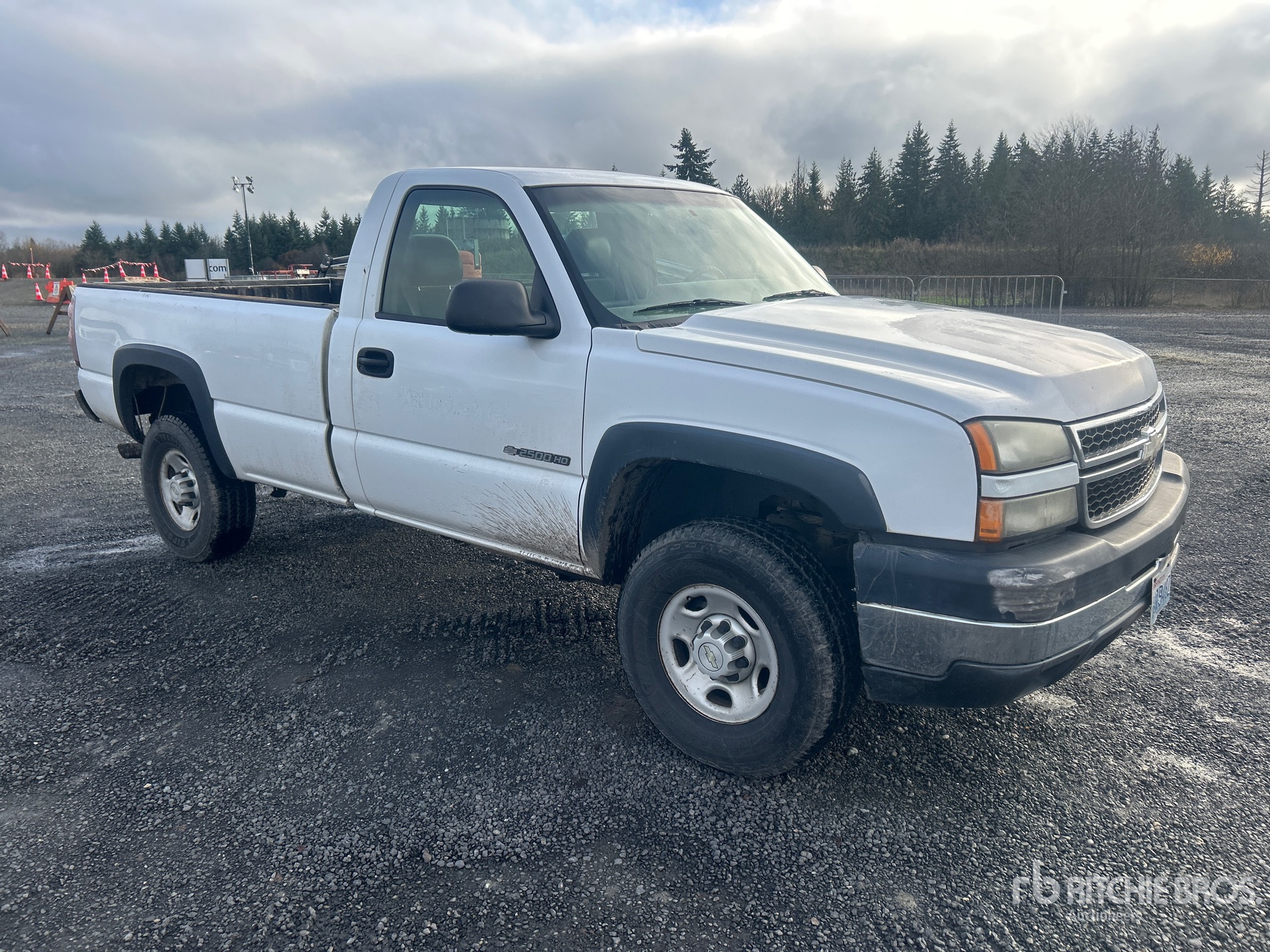 General Appearance with Picture, Right Front Corner