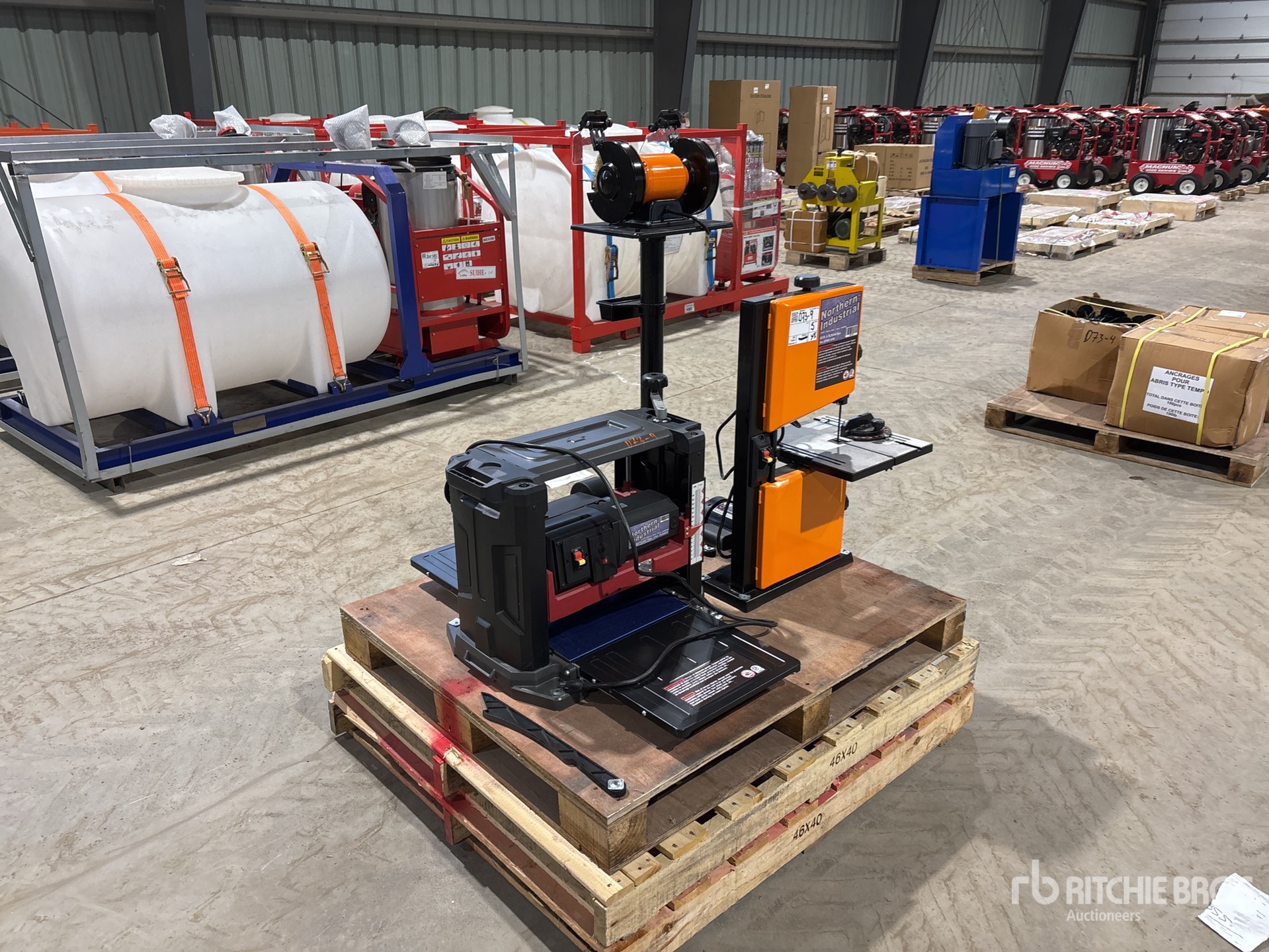 General Appearance with Picture, Right Front Corner