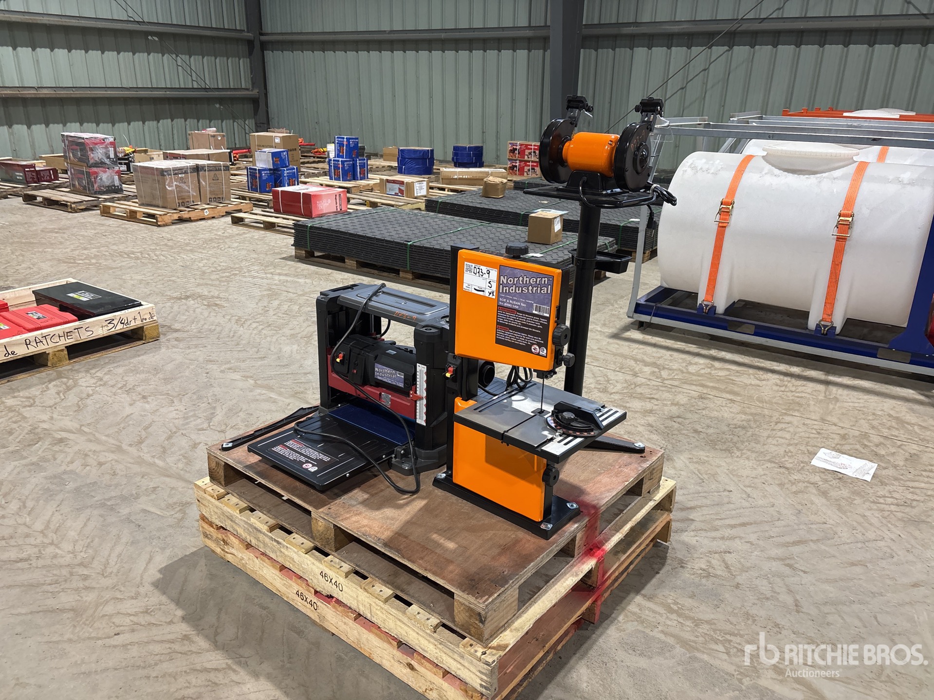 General Appearance with Picture, Left Front Corner