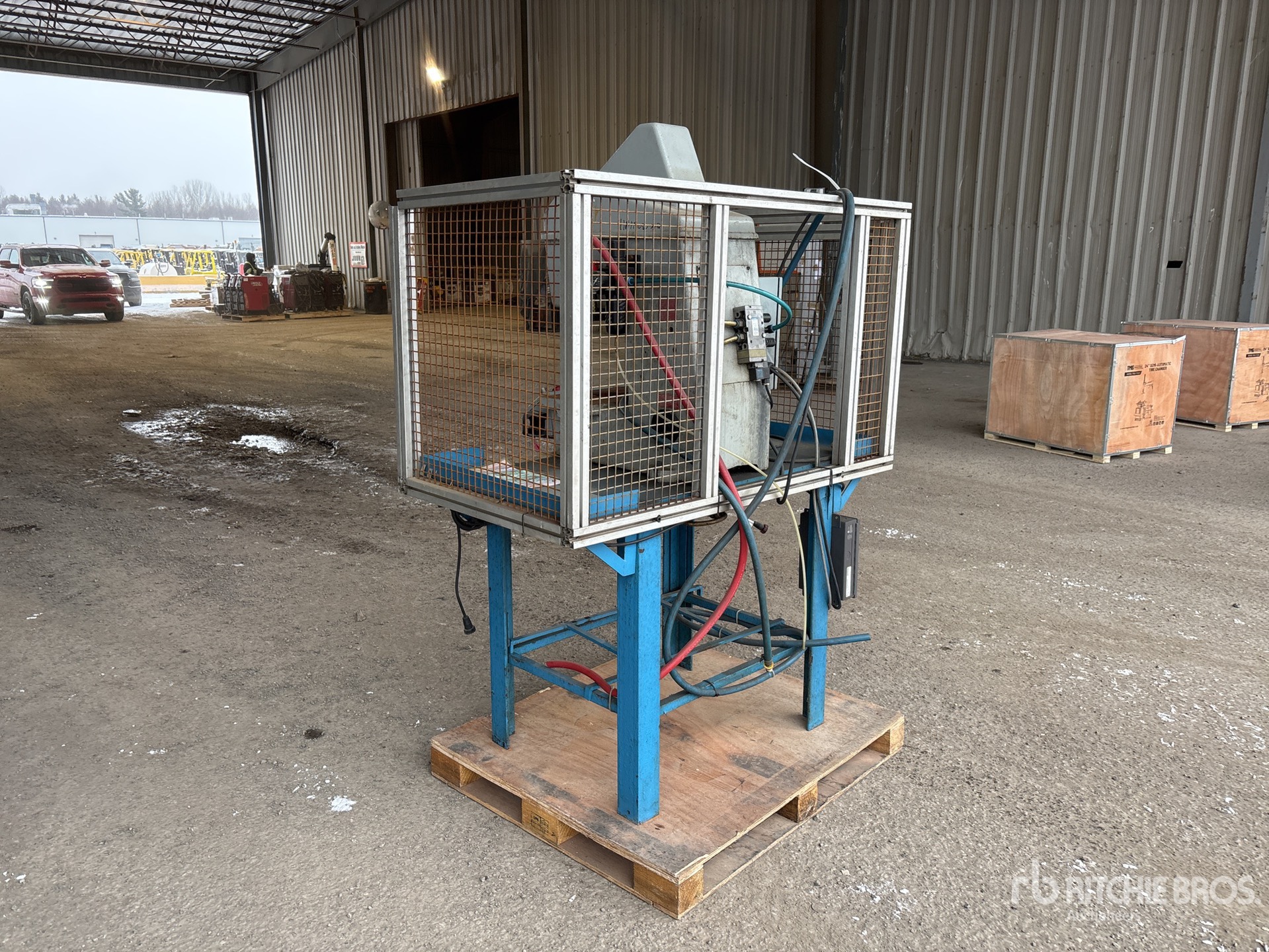 General Appearance with Picture, Left Rear Corner