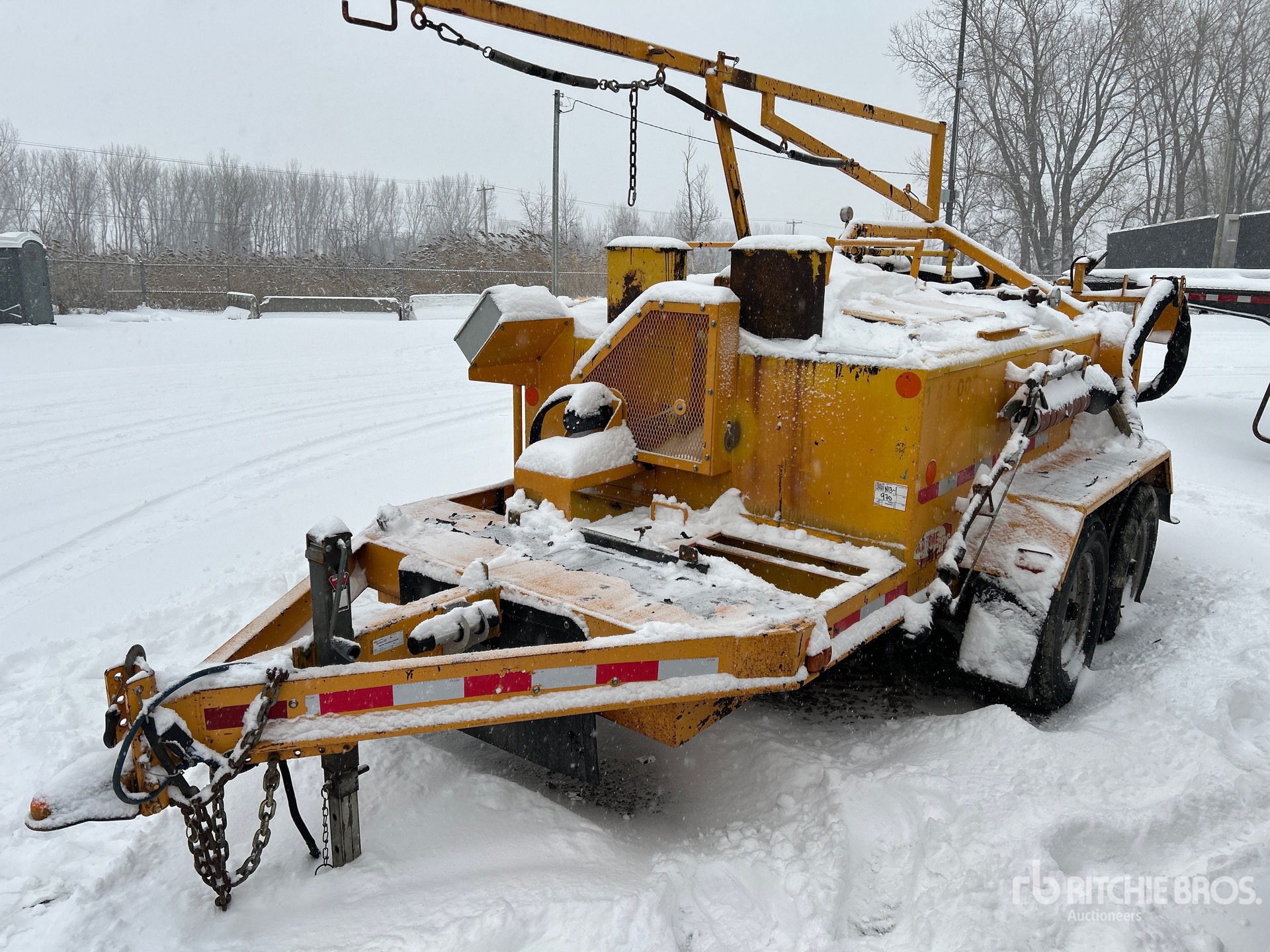 General Appearance with Featured Photo