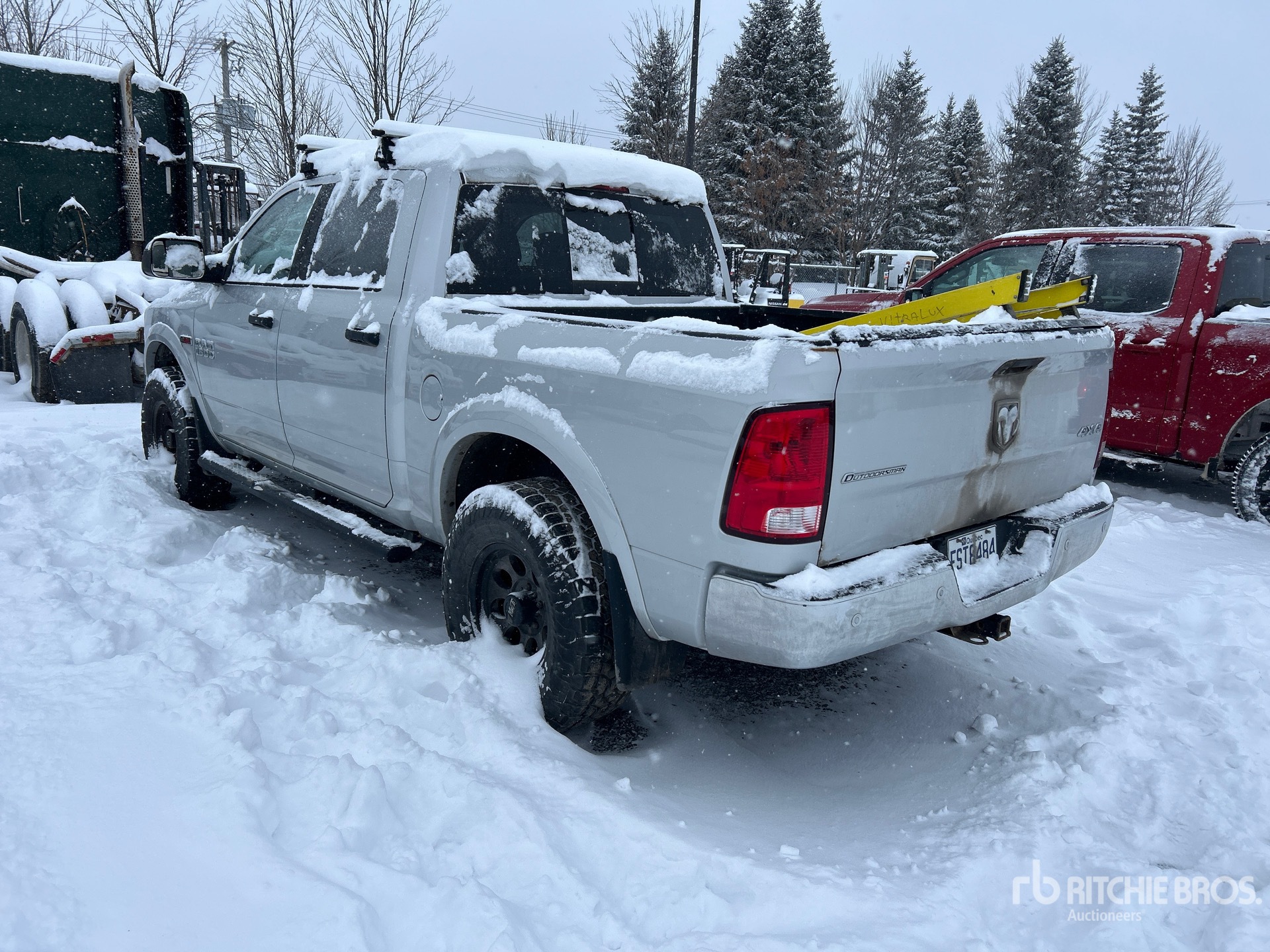 General Appearance with Picture, Left Rear Corner