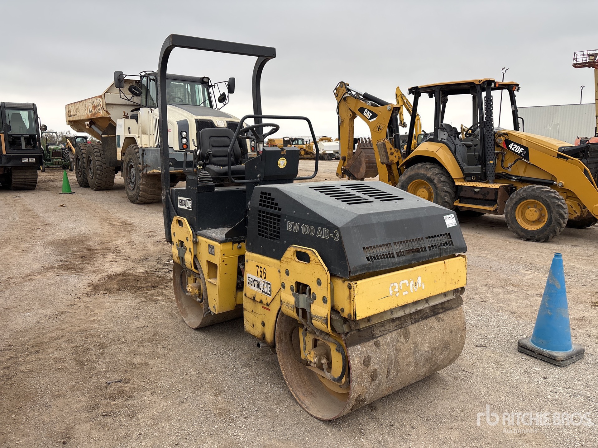 General Appearance with Picture, Right Front Corner