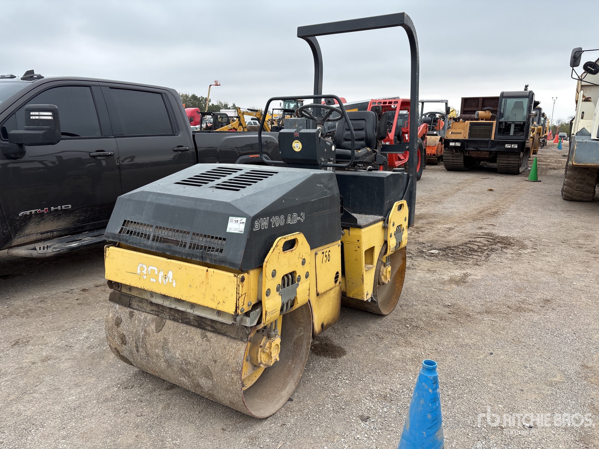 General Appearance with Featured Photo