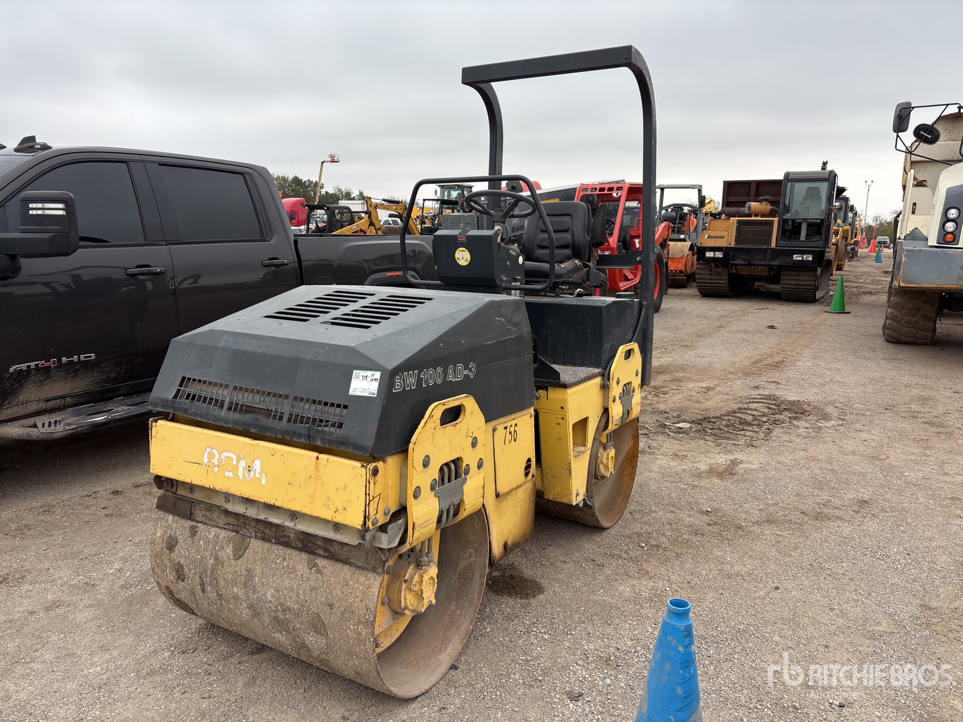 General Appearance with Picture, Left Front Corner