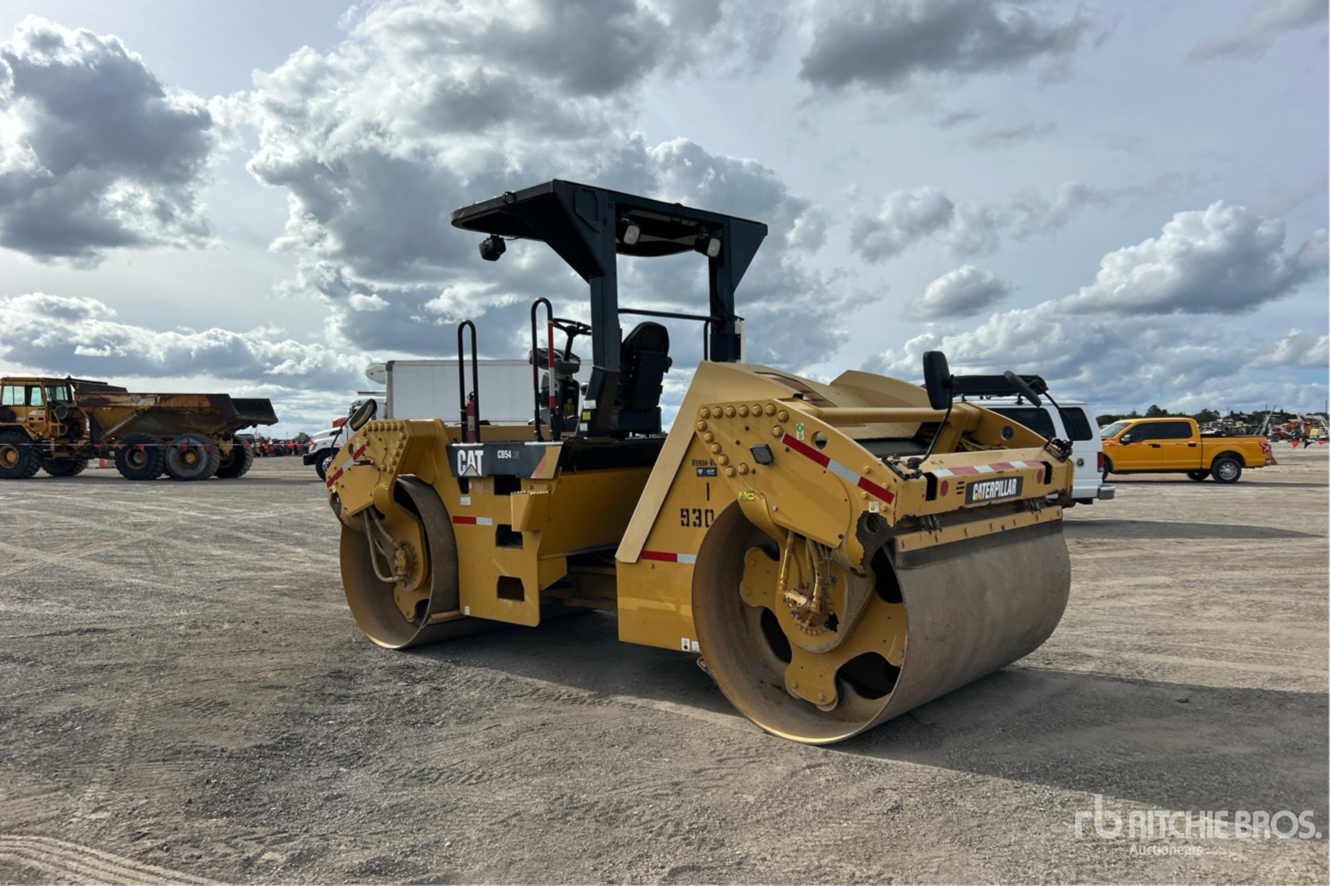 Aspect général with Image, coin arrière gauche