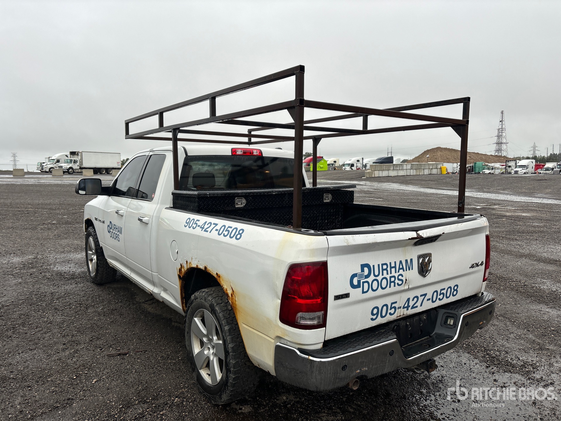 General Appearance with Imagen: esquina trasera izquierda