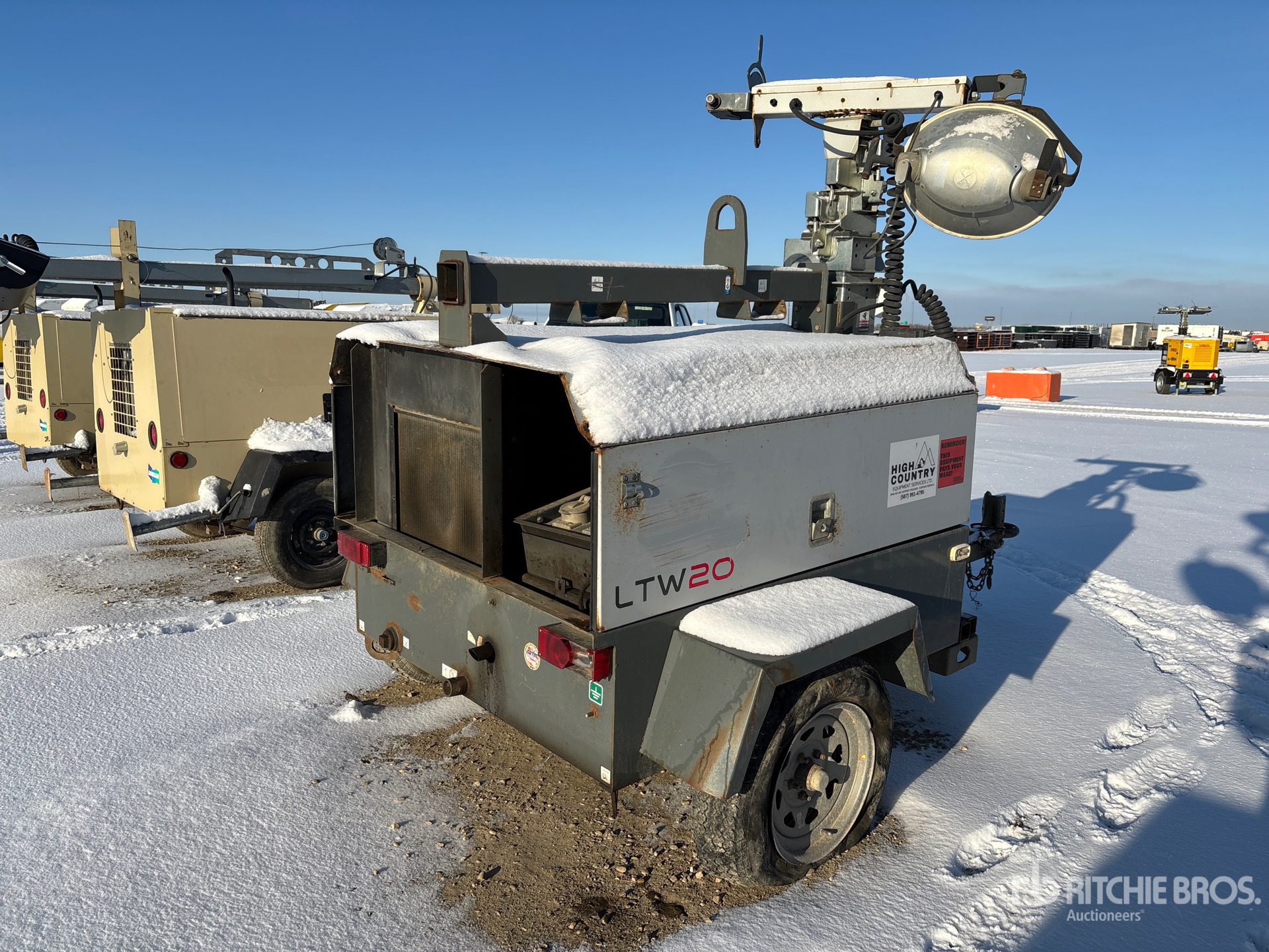 General Appearance with Picture, Right Rear Corner