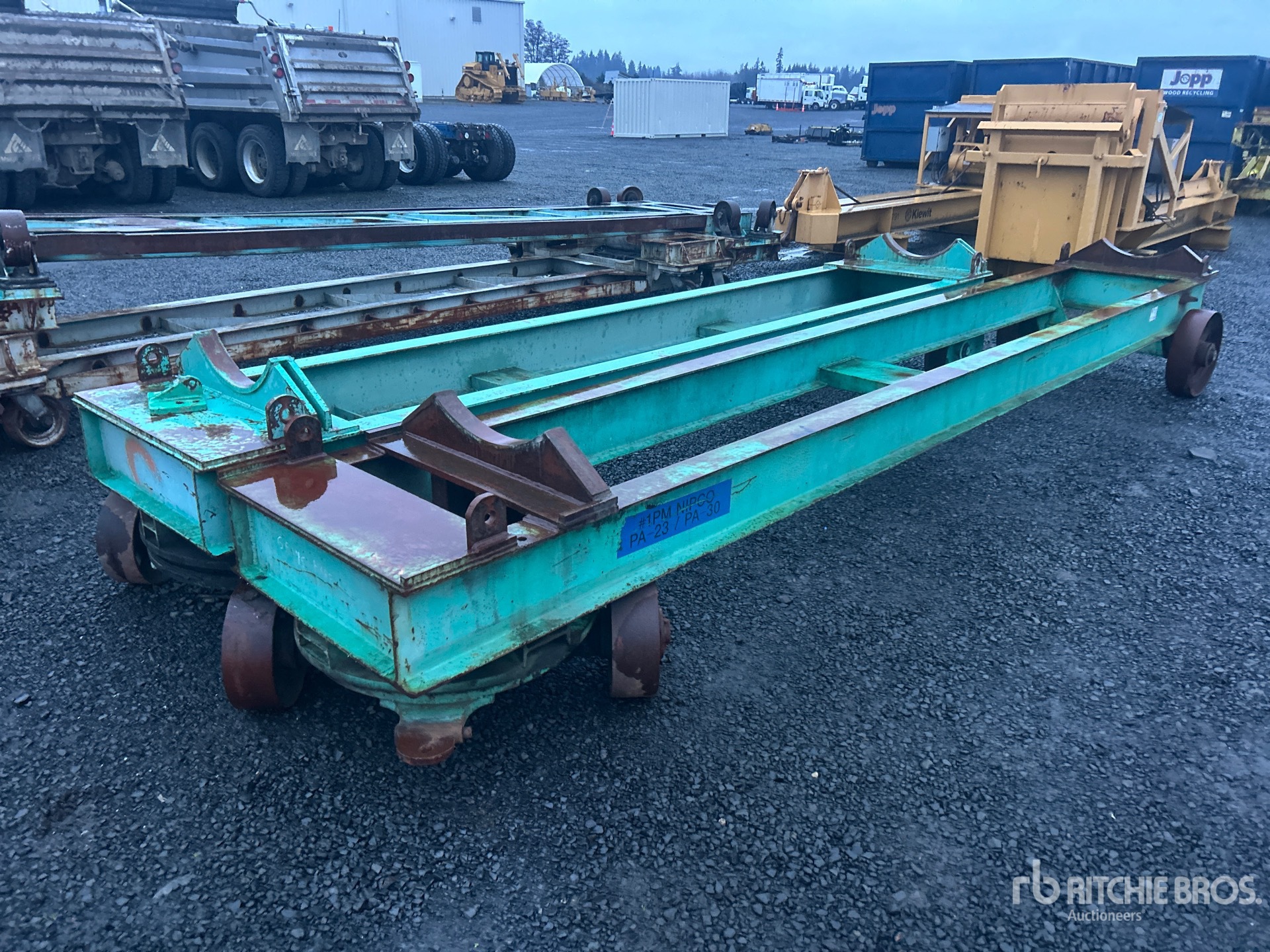 General Appearance with Picture, Right Front Corner